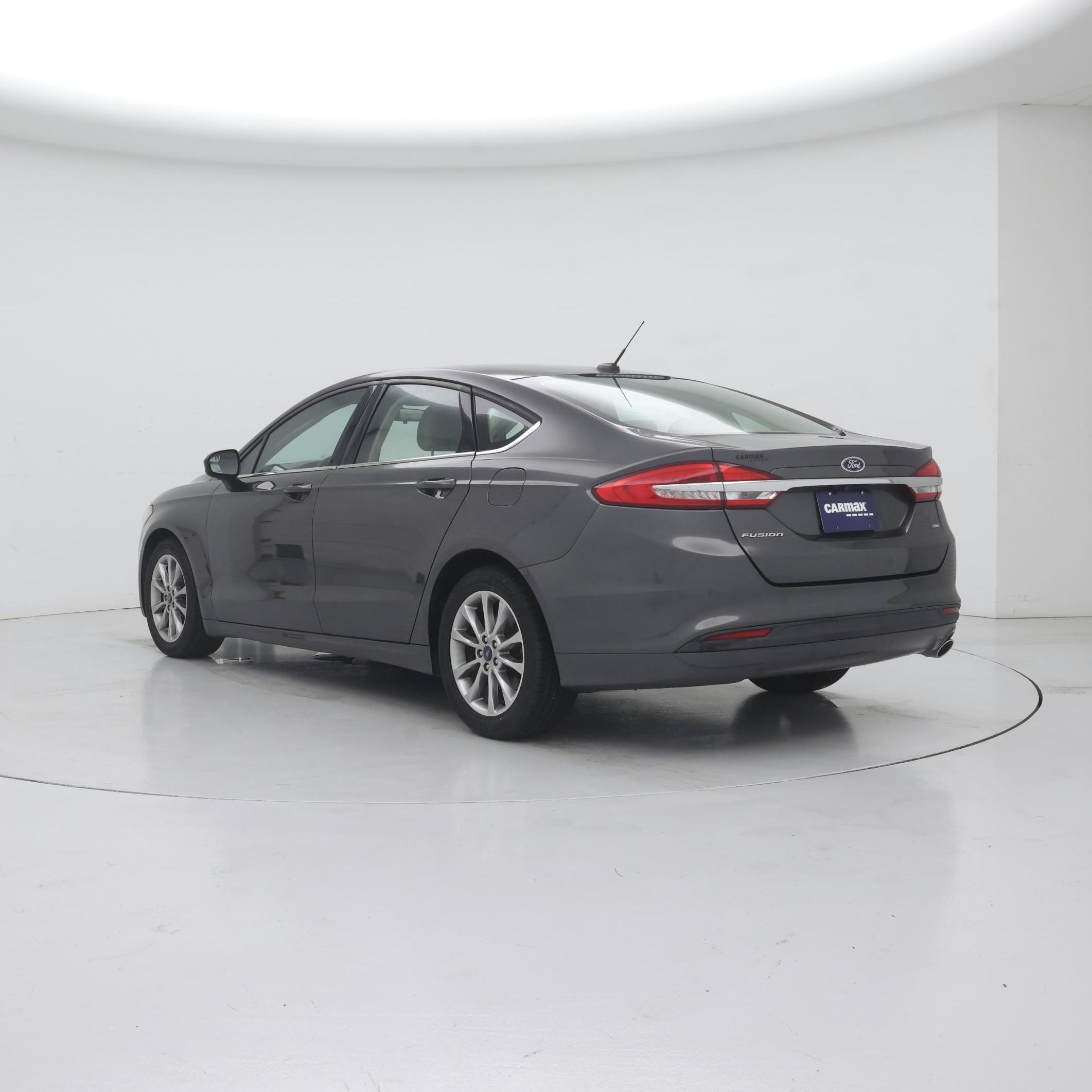 Thumbnail: 2017 Ford Fusion - 2
