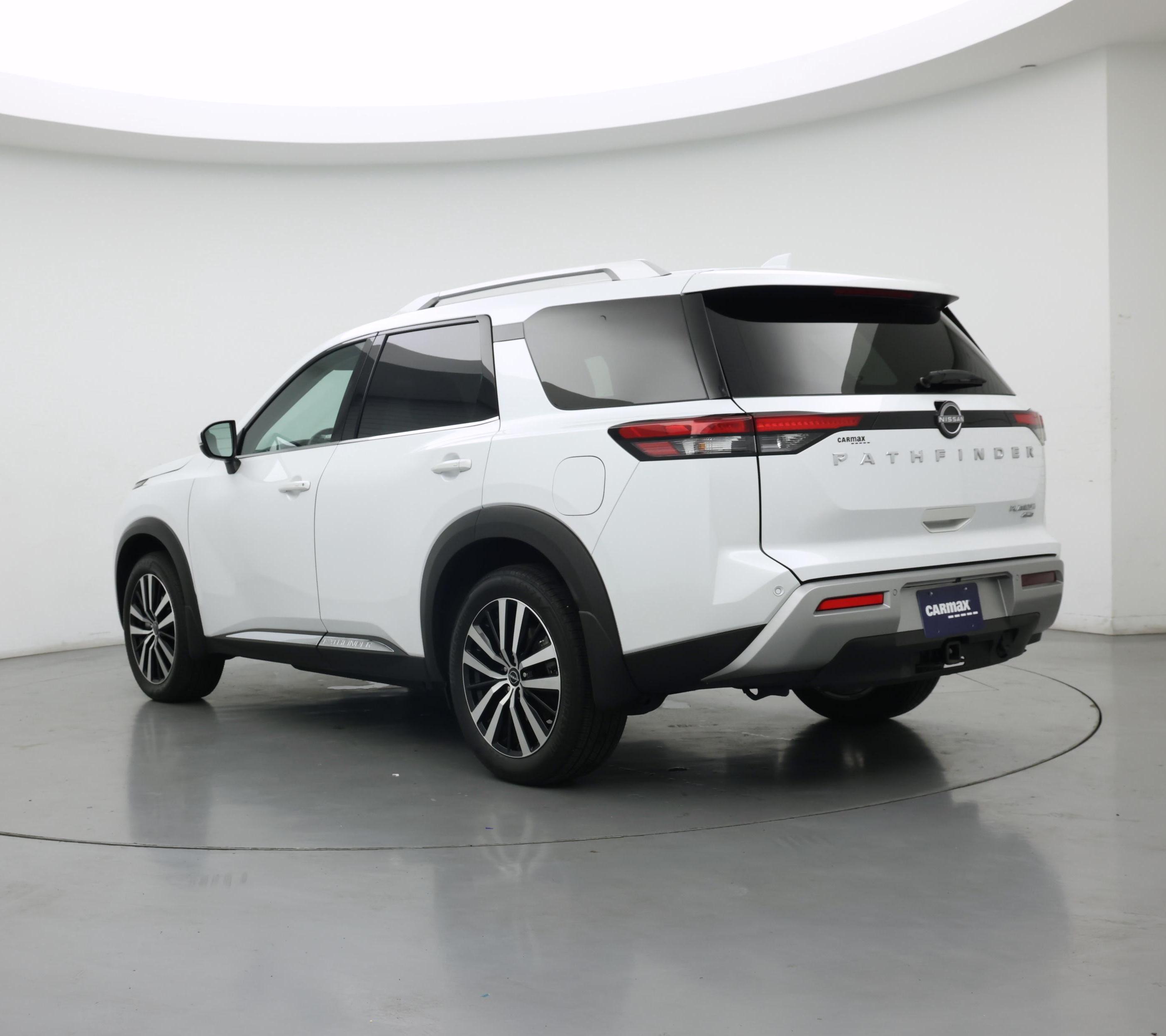 Thumbnail: 2025 Nissan Pathfinder - 2