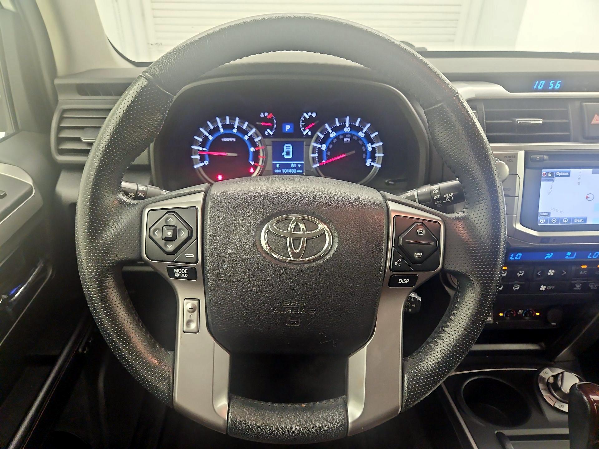 Thumbnail: 2018 Toyota 4Runner - 10