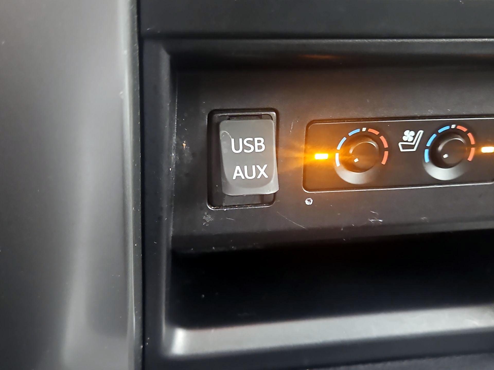 Thumbnail: 2018 Toyota 4Runner - 19