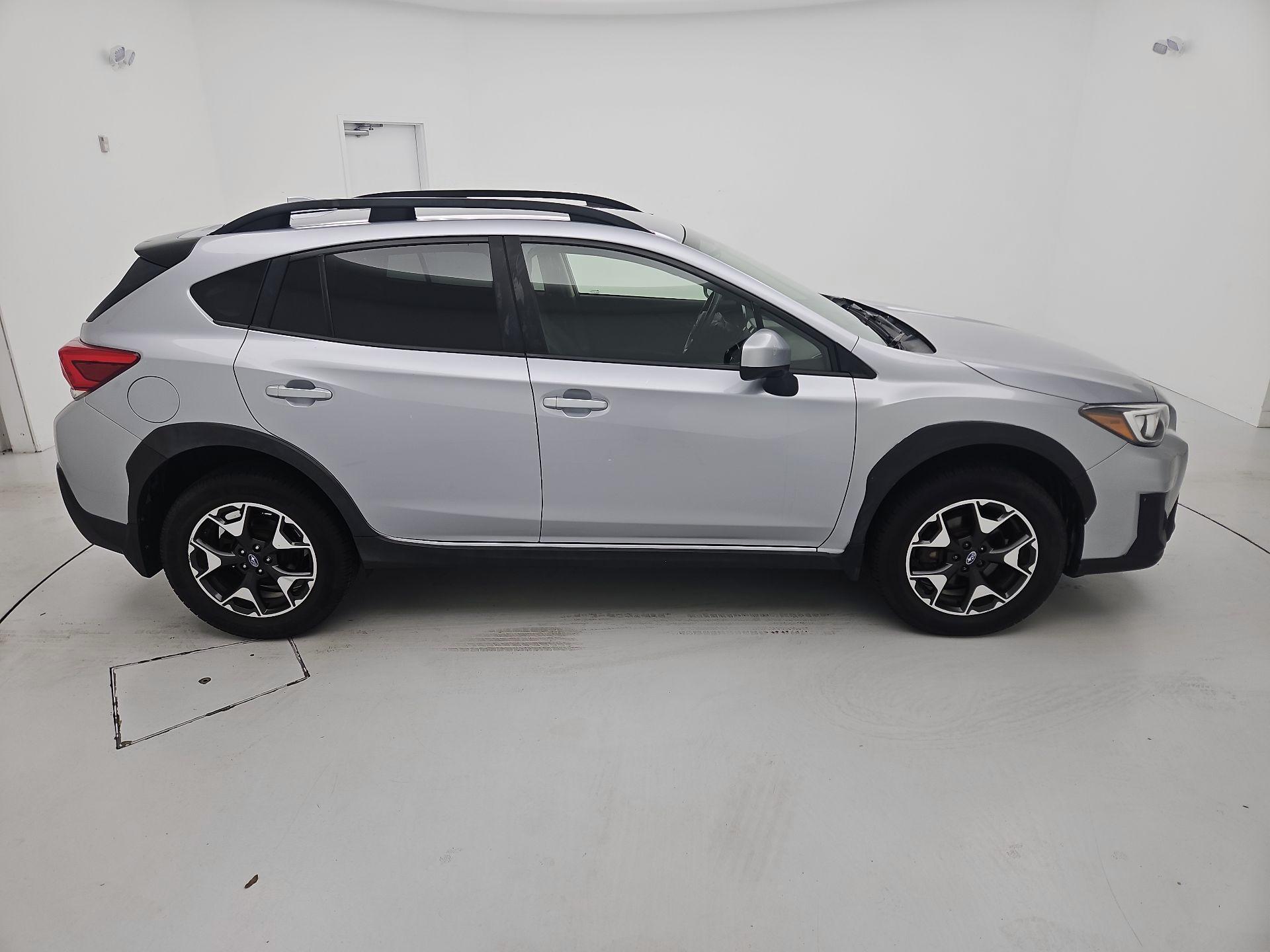 Thumbnail: 2019 Subaru Crosstrek - 4