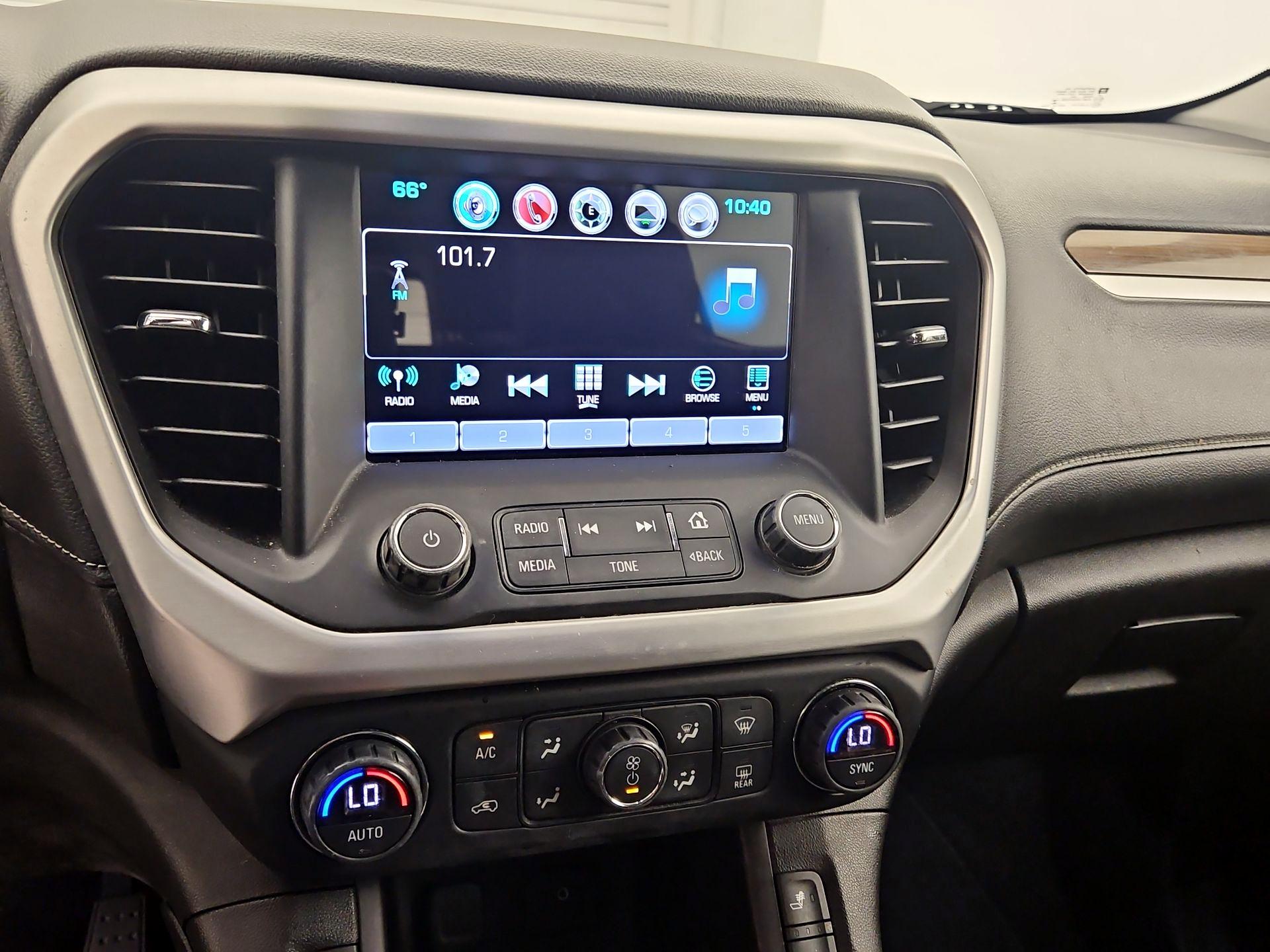 Thumbnail: 2017 GMC Acadia - 15