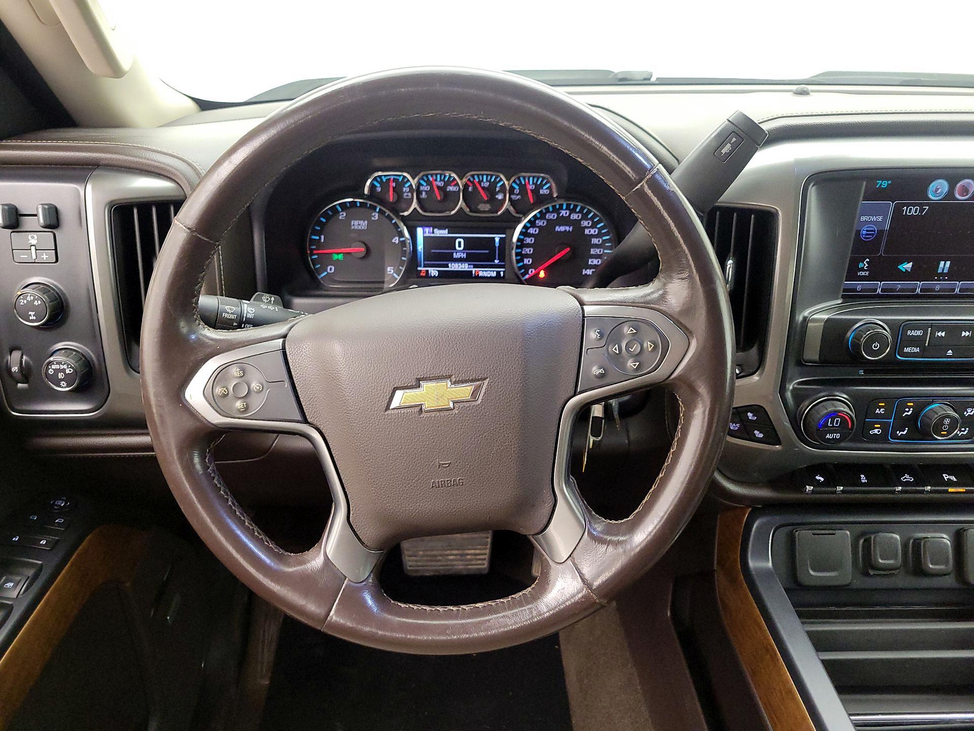 Thumbnail: 2015 Chevrolet Silverado 3500 - 10