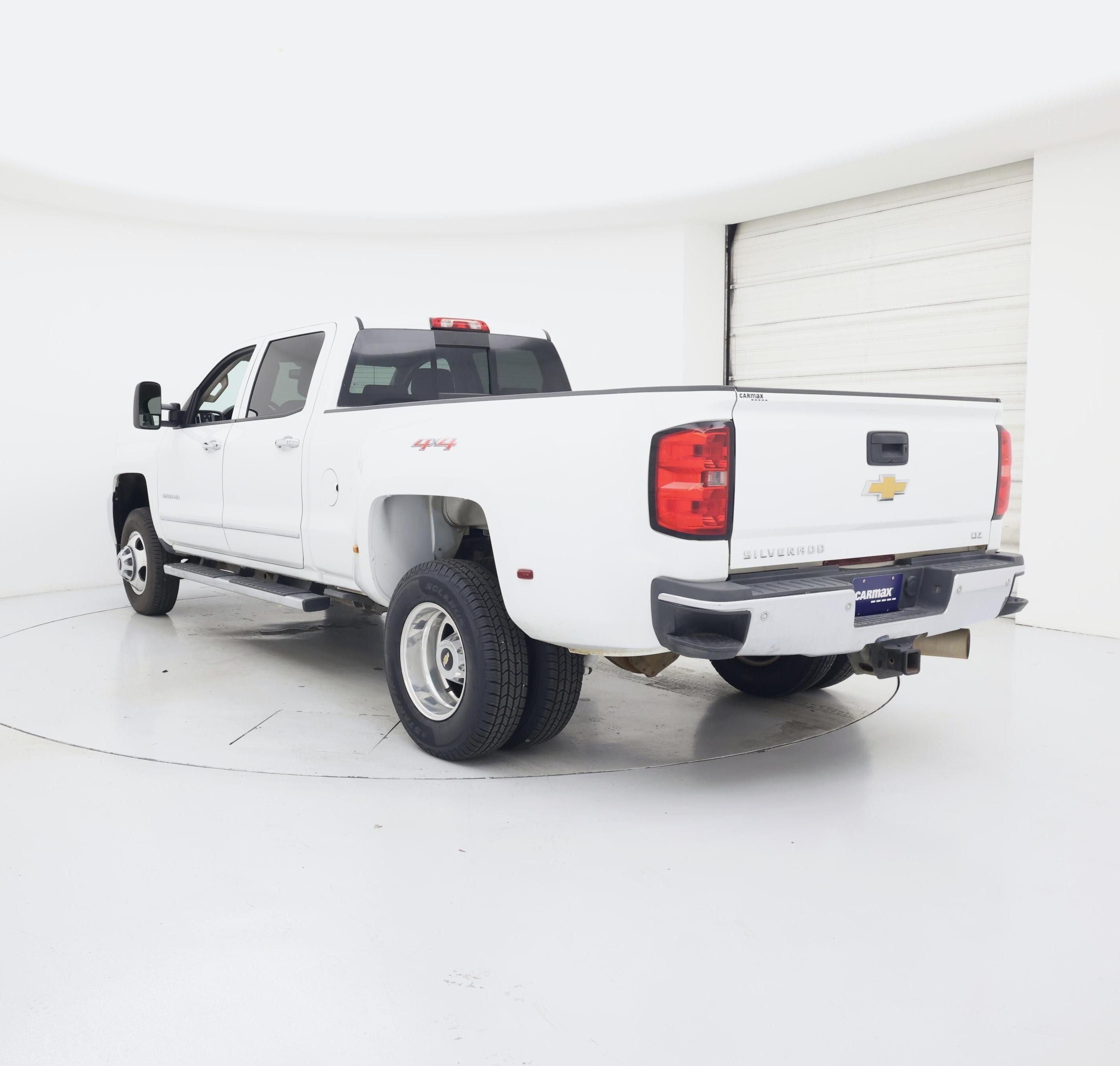 Thumbnail: 2015 Chevrolet Silverado 3500 - 2