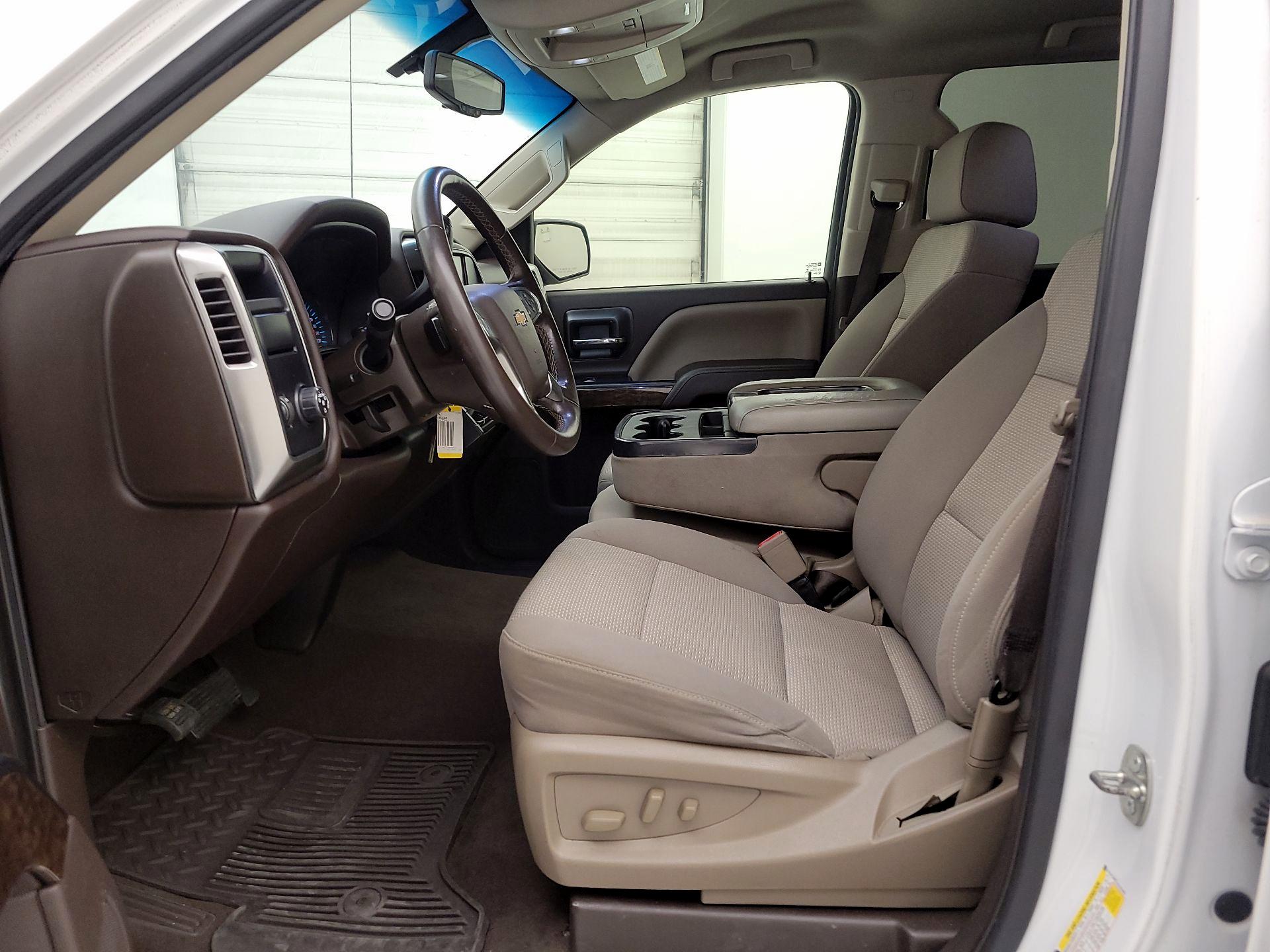 Thumbnail: 2018 Chevrolet Silverado 1500 - 11