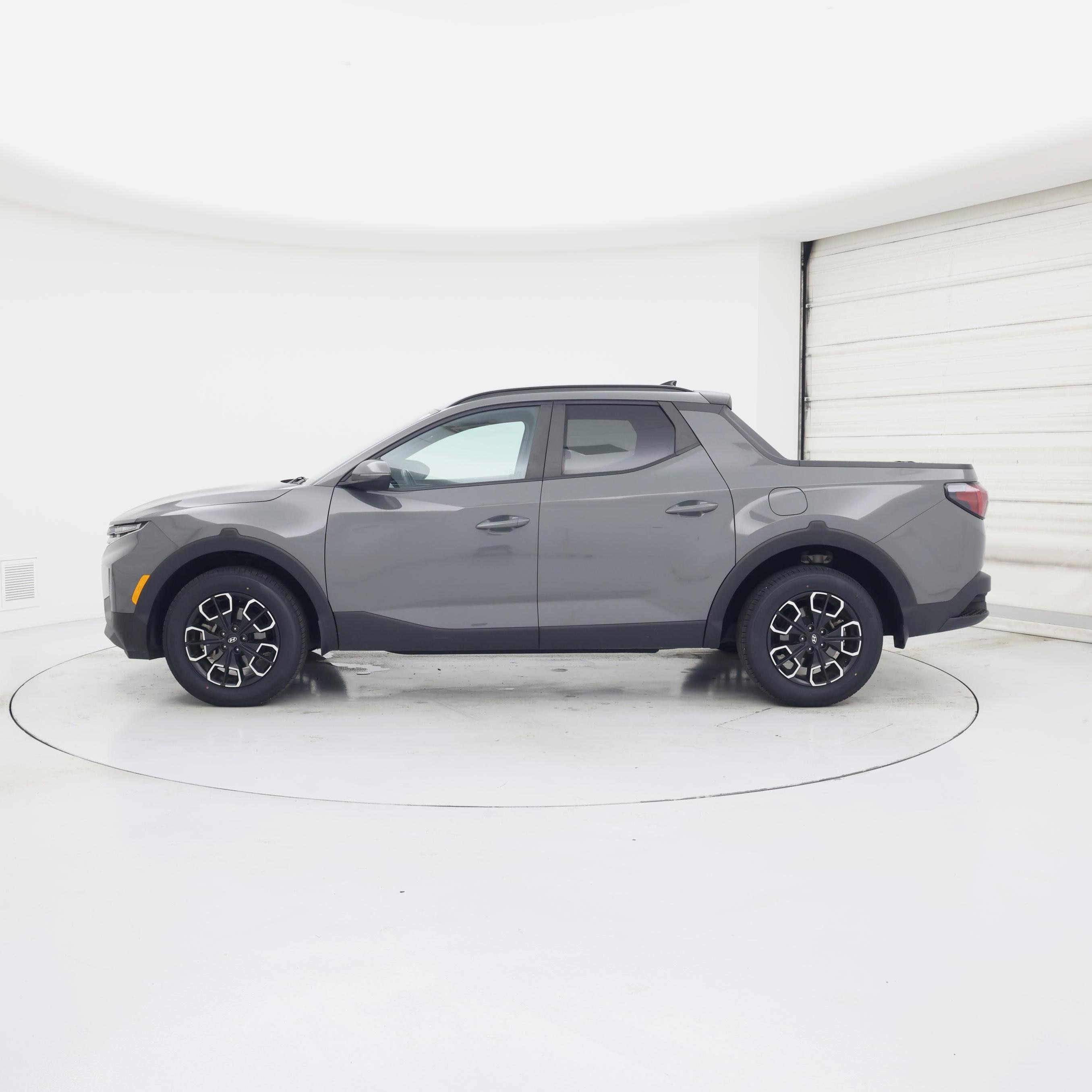 Thumbnail: 2023 Hyundai Santa Cruz - 3