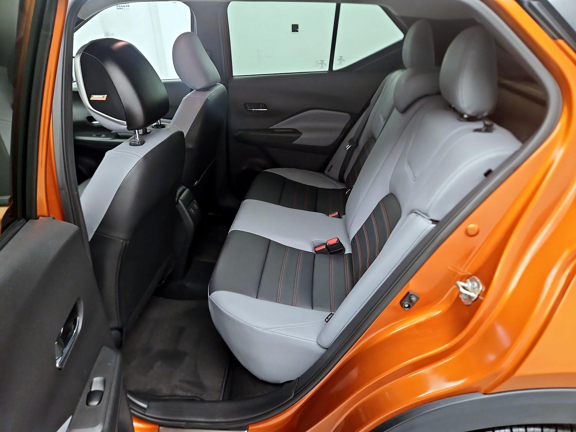 Thumbnail: 2021 Nissan Kicks - 17
