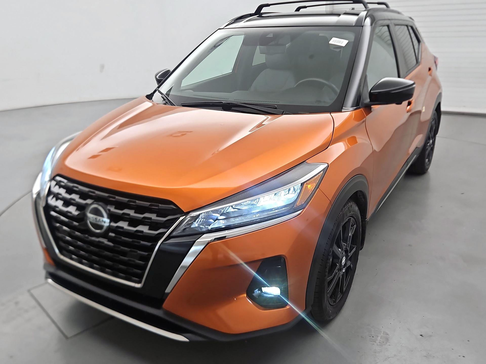 Thumbnail: 2021 Nissan Kicks - 3