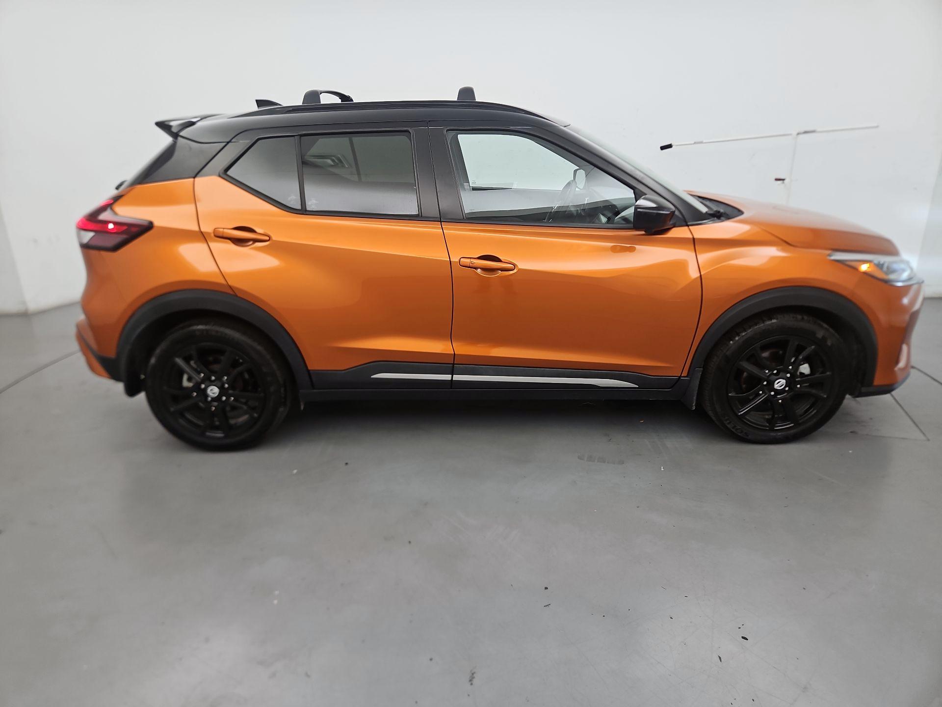 Thumbnail: 2021 Nissan Kicks - 4