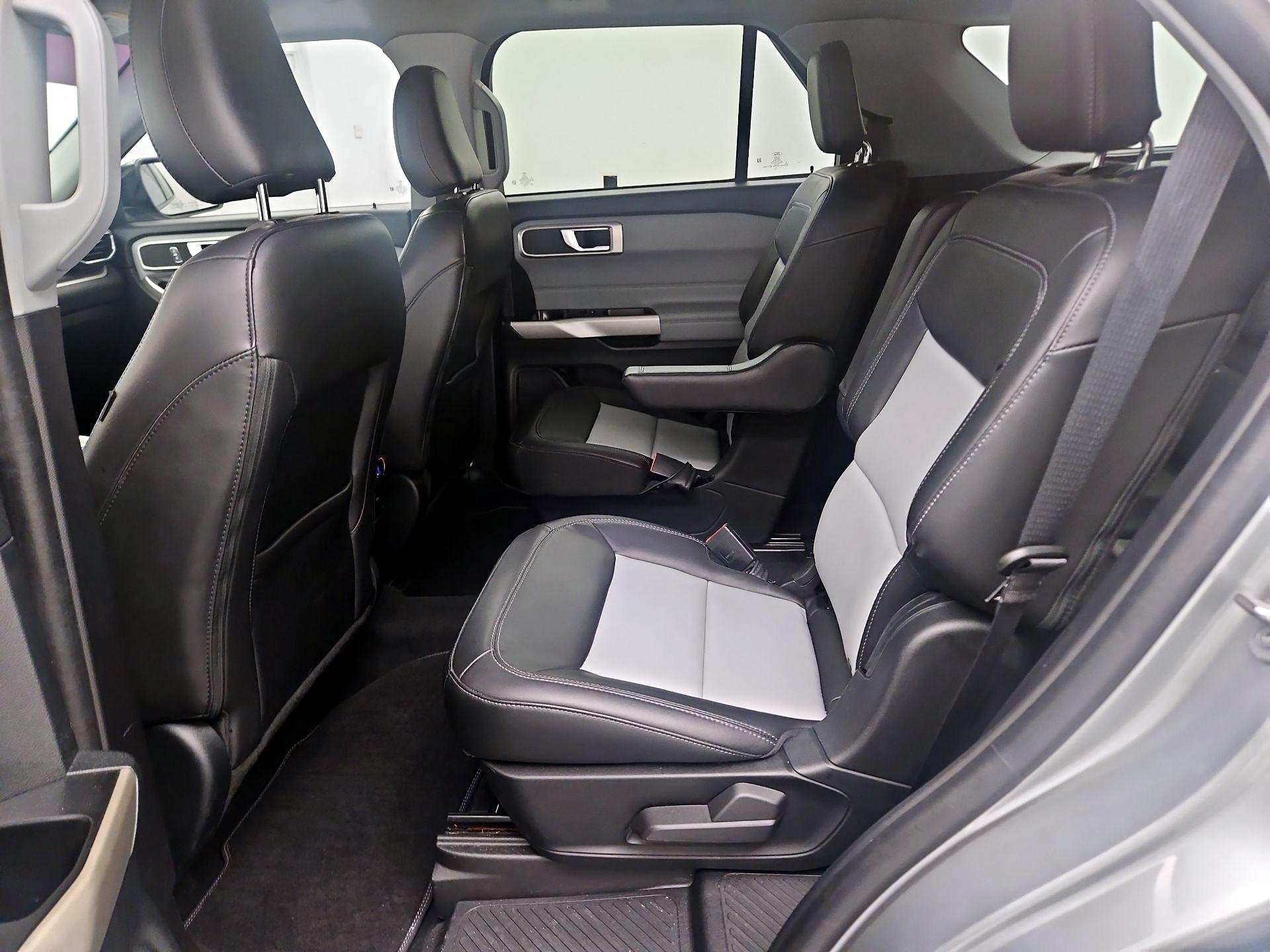 Thumbnail: 2022 Ford Explorer - 19