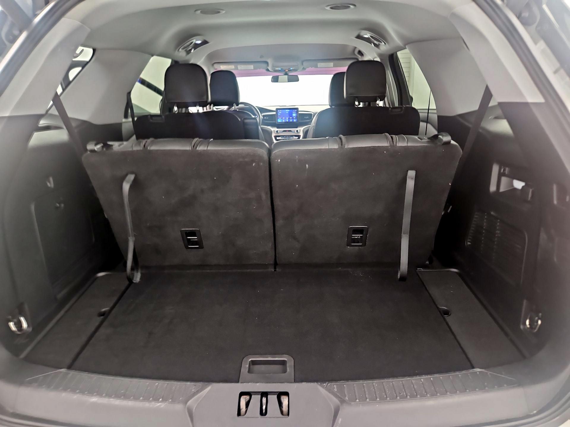 Thumbnail: 2022 Ford Explorer - 20