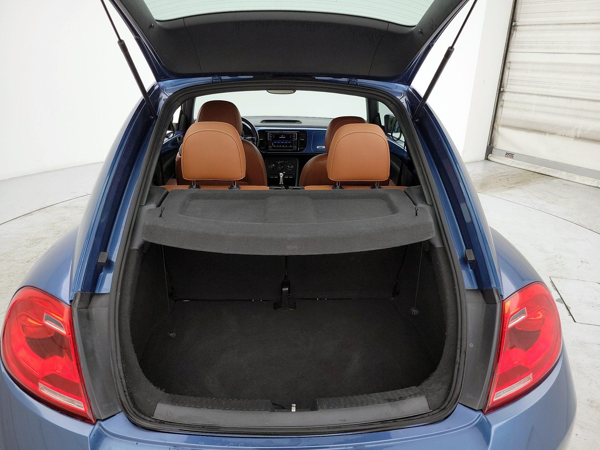 Thumbnail: 2016 Volkswagen Beetle - 16