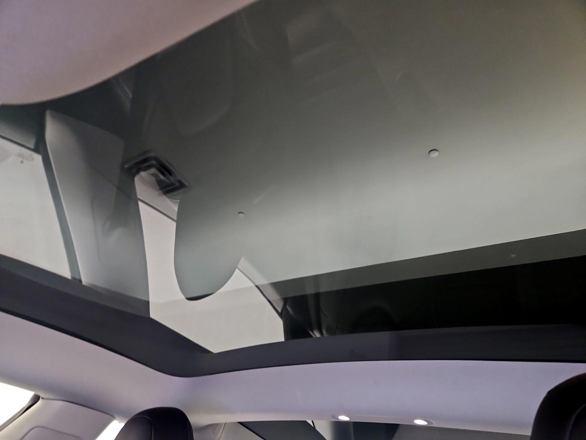Thumbnail: 2021 Tesla Model 3 - 18