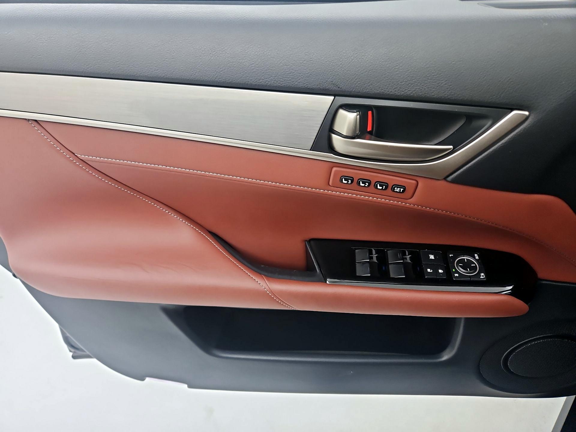 Thumbnail: 2015 Lexus GS - 12