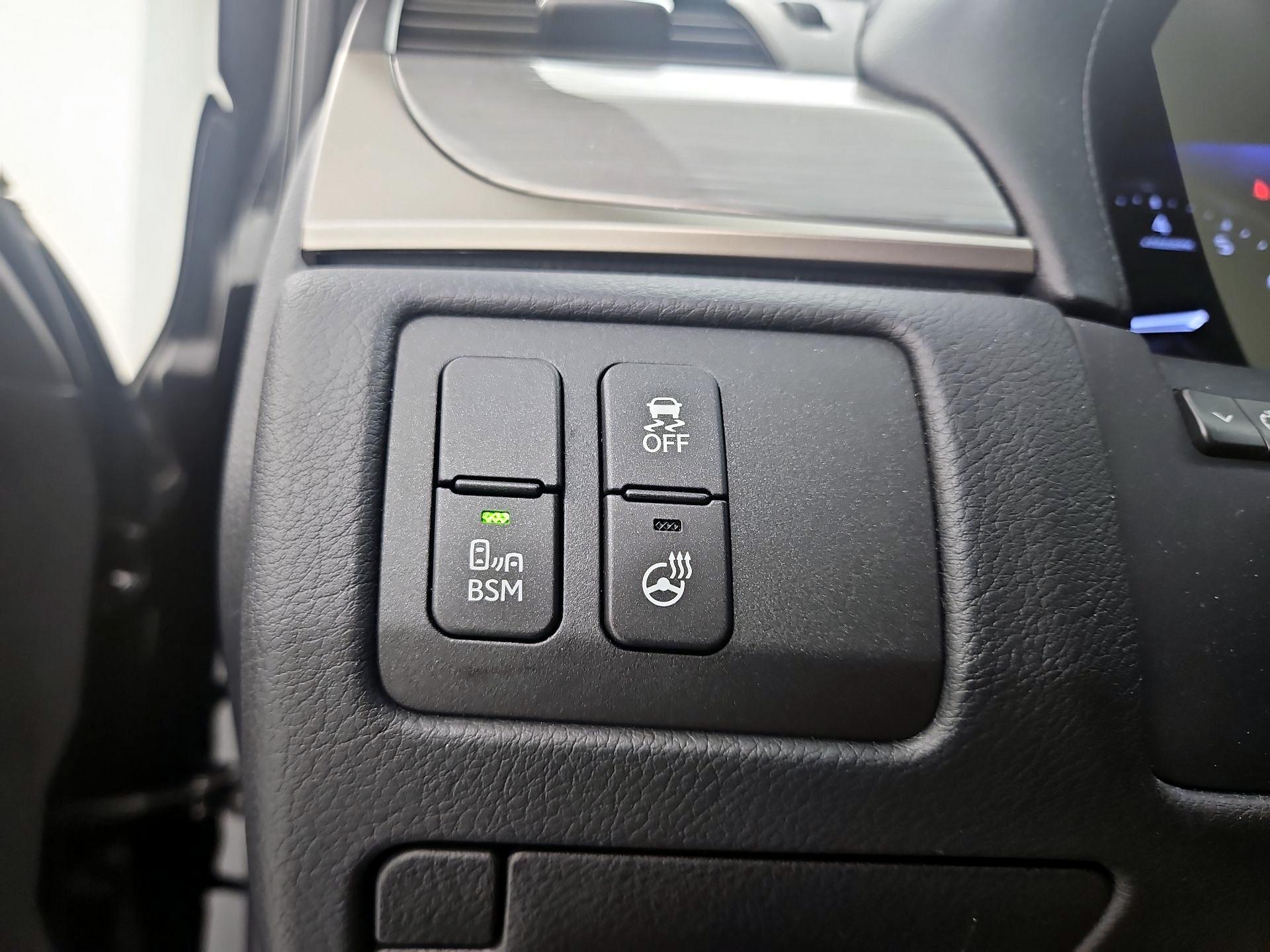 Thumbnail: 2015 Lexus GS - 13