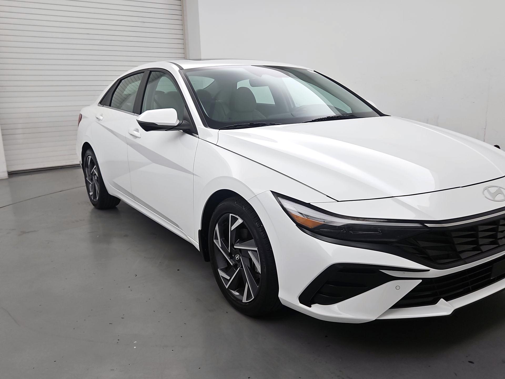 Thumbnail: 2024 Hyundai Elantra - 1