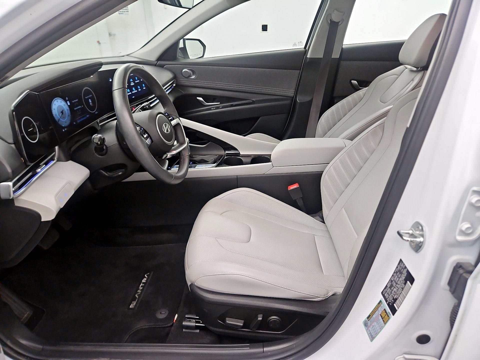 Thumbnail: 2024 Hyundai Elantra - 9