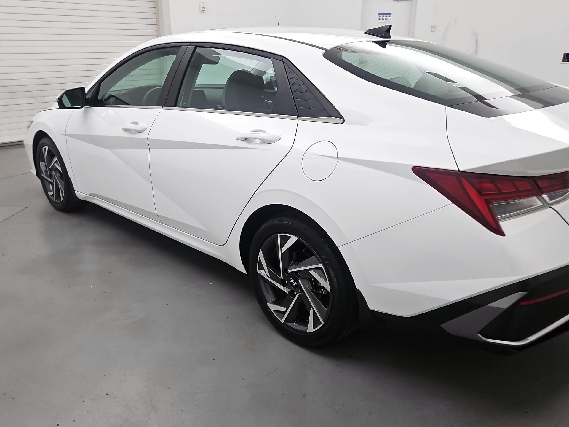 Thumbnail: 2024 Hyundai Elantra - 7