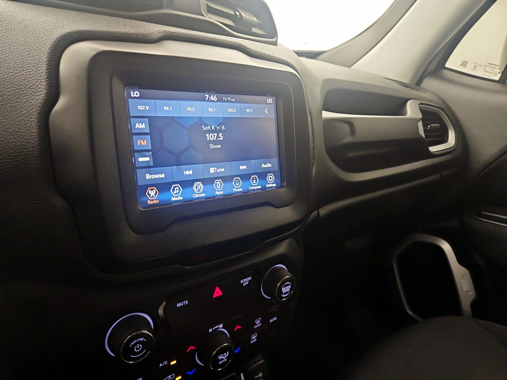 Thumbnail: 2019 Jeep Renegade - 13