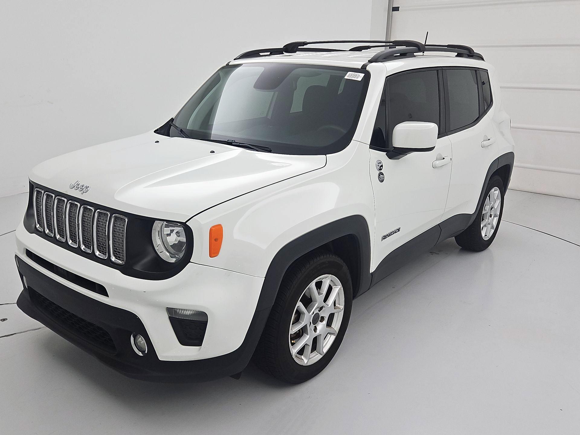 Thumbnail: 2019 Jeep Renegade - 3