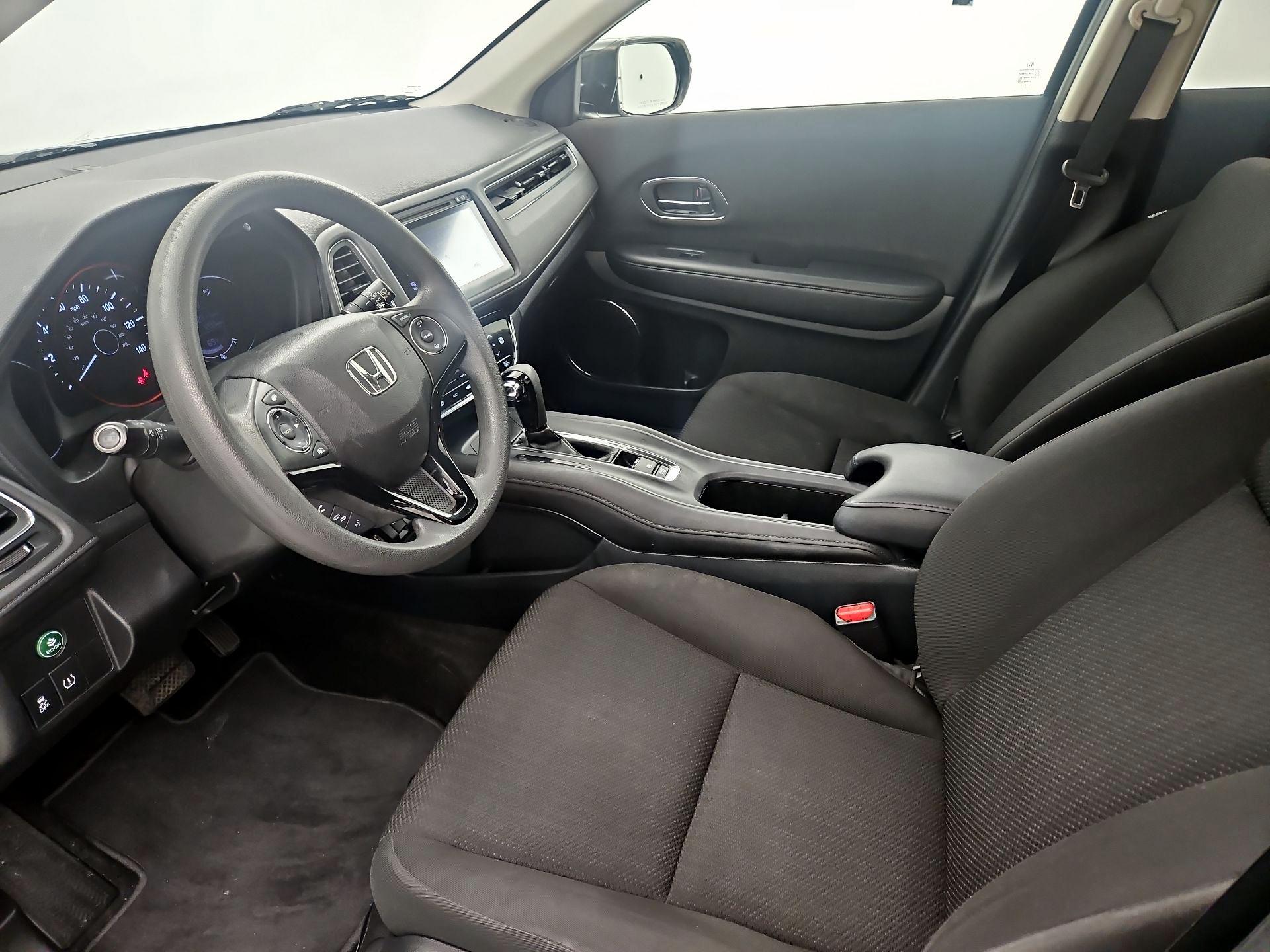 Thumbnail: 2017 Honda HR-V - 11
