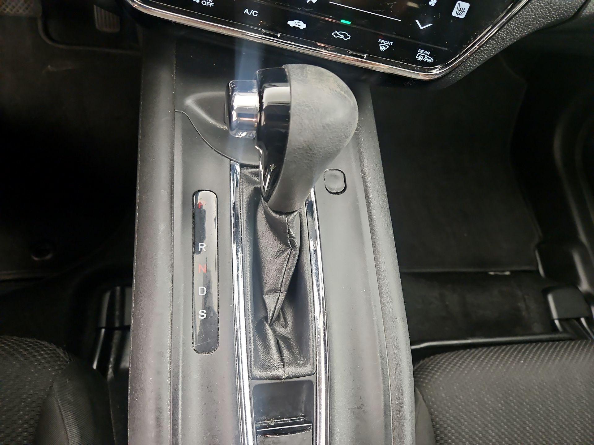 Thumbnail: 2017 Honda HR-V - 17