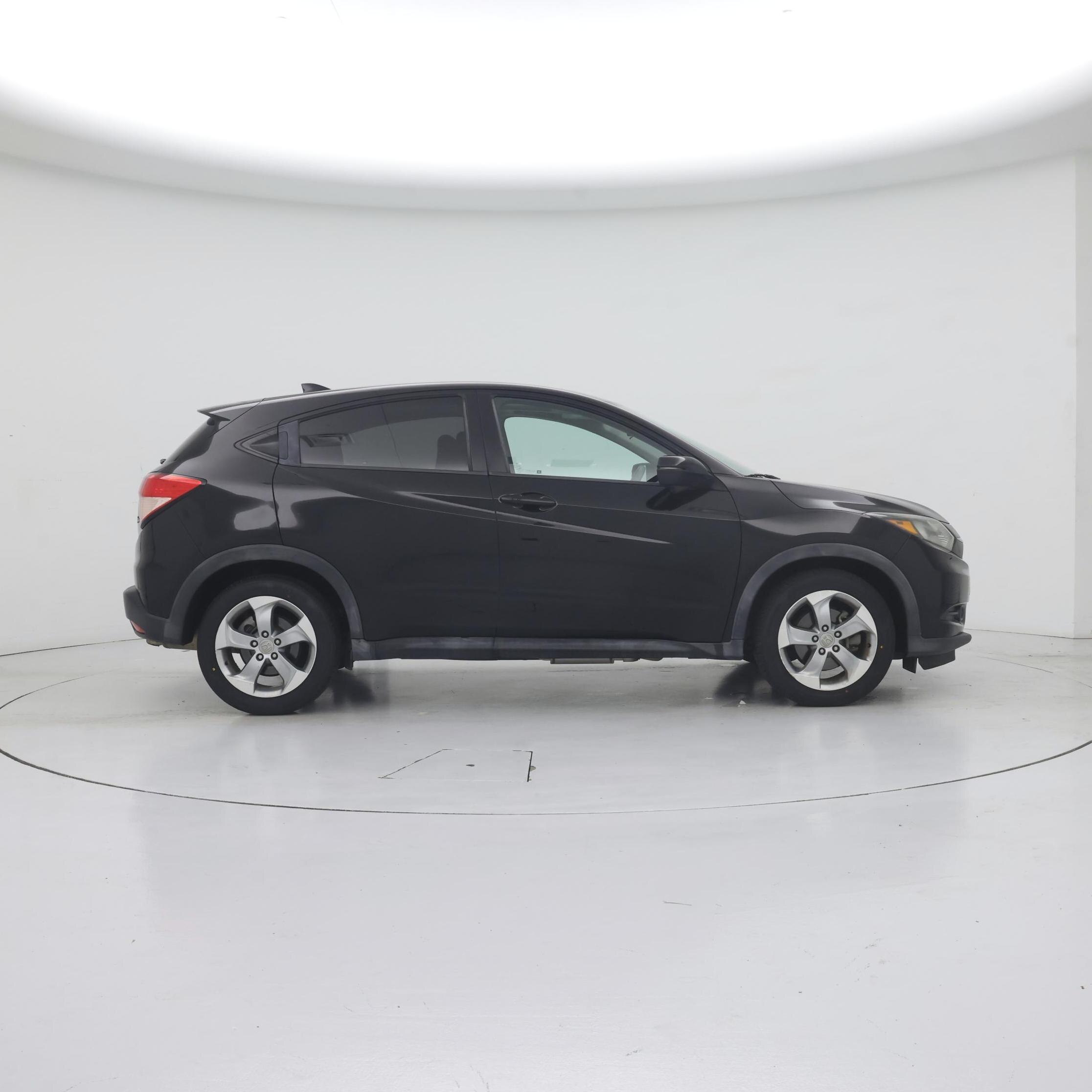 Thumbnail: 2017 Honda HR-V - 7