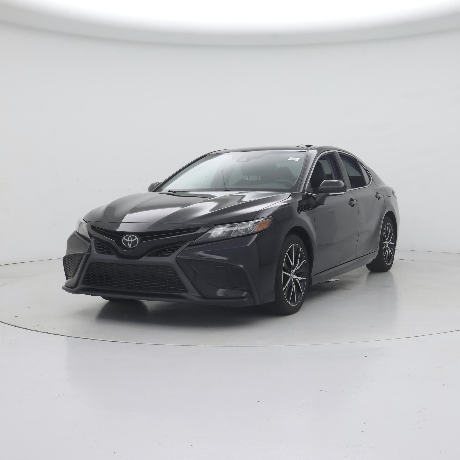 Thumbnail: 2022 Toyota Camry - 4