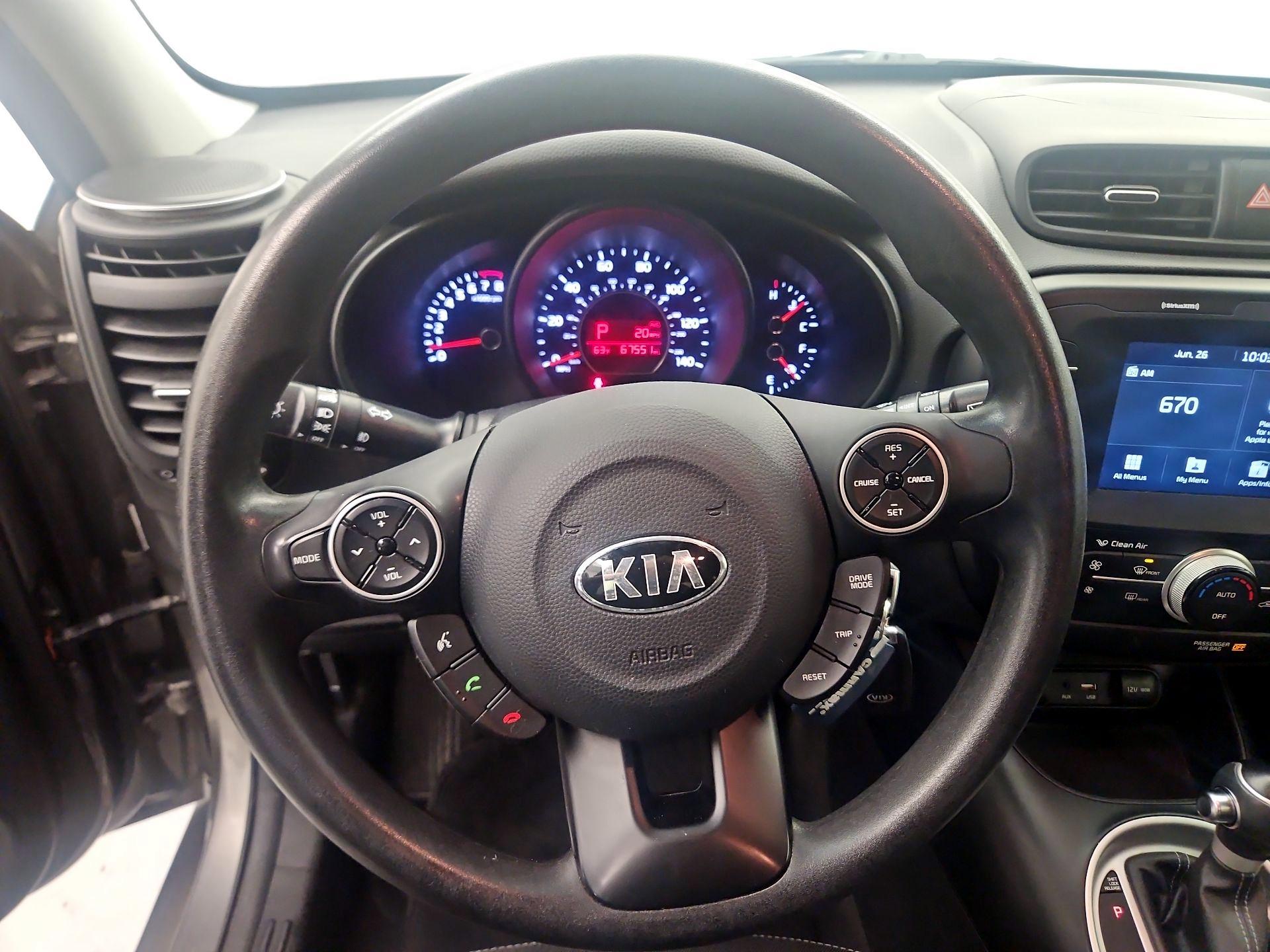 Thumbnail: 2018 Kia Soul - 10