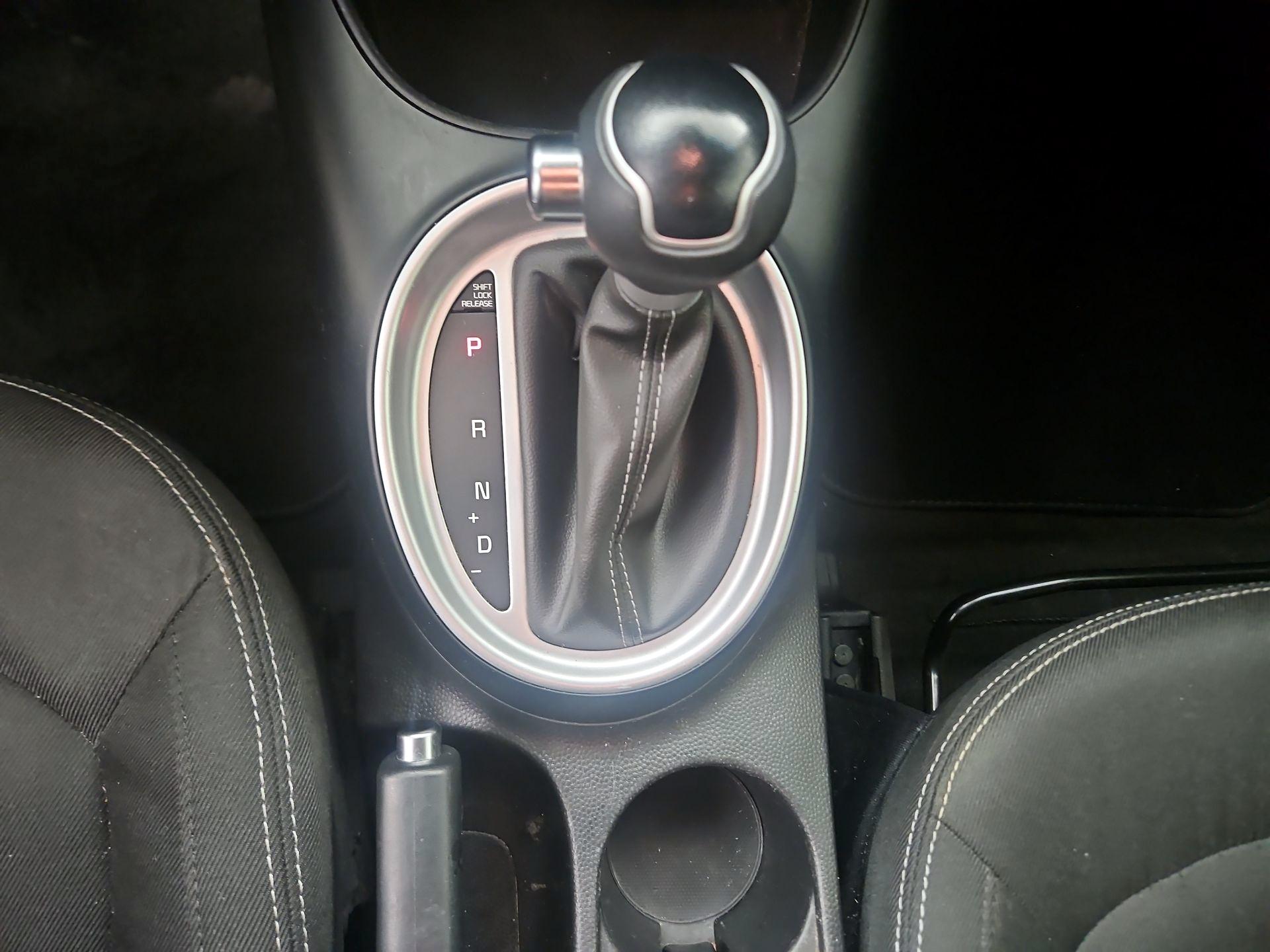 Thumbnail: 2018 Kia Soul - 17