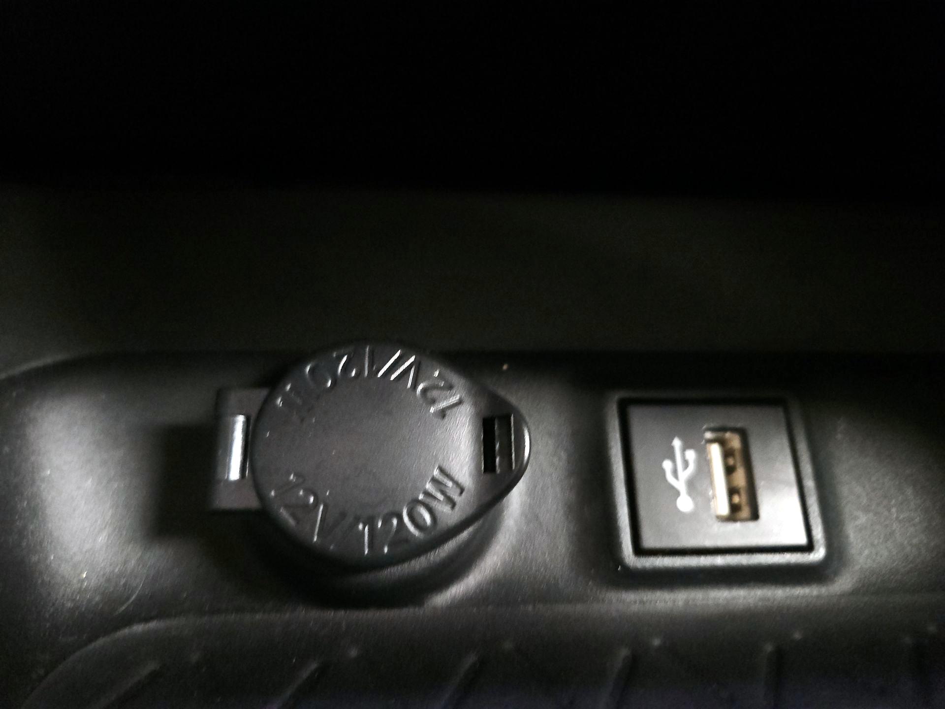 Thumbnail: 2024 Toyota RAV4 - 16