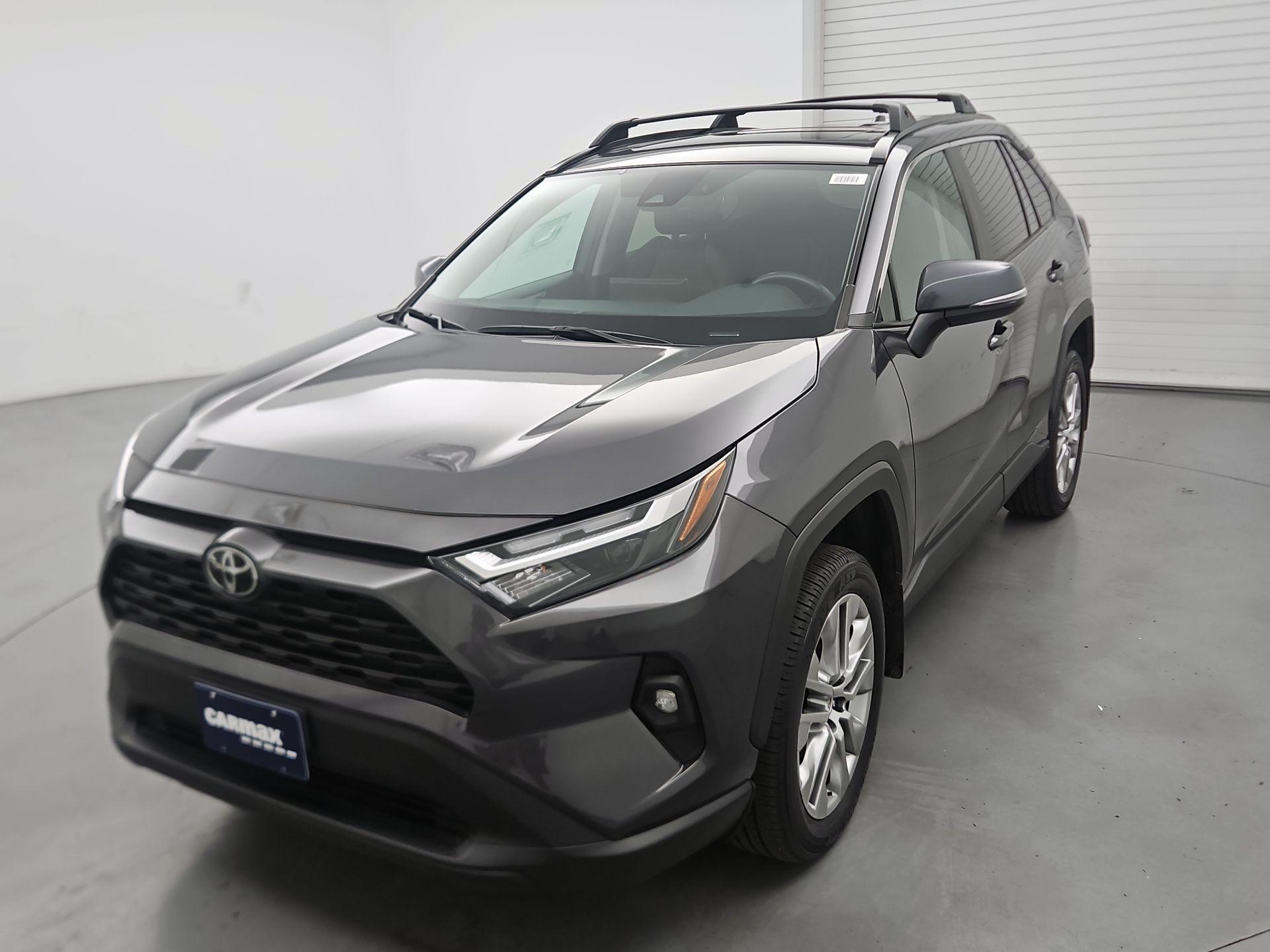 Thumbnail: 2024 Toyota RAV4 - 3