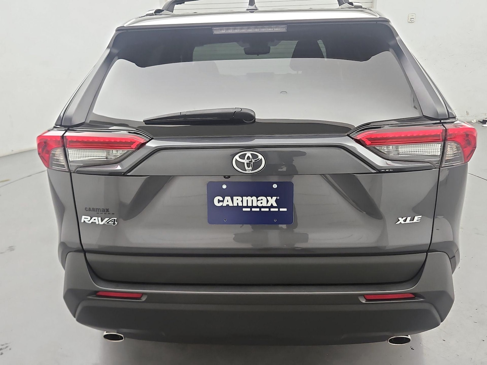 2024 Toyota RAV4 XLE Premium - Photo 6