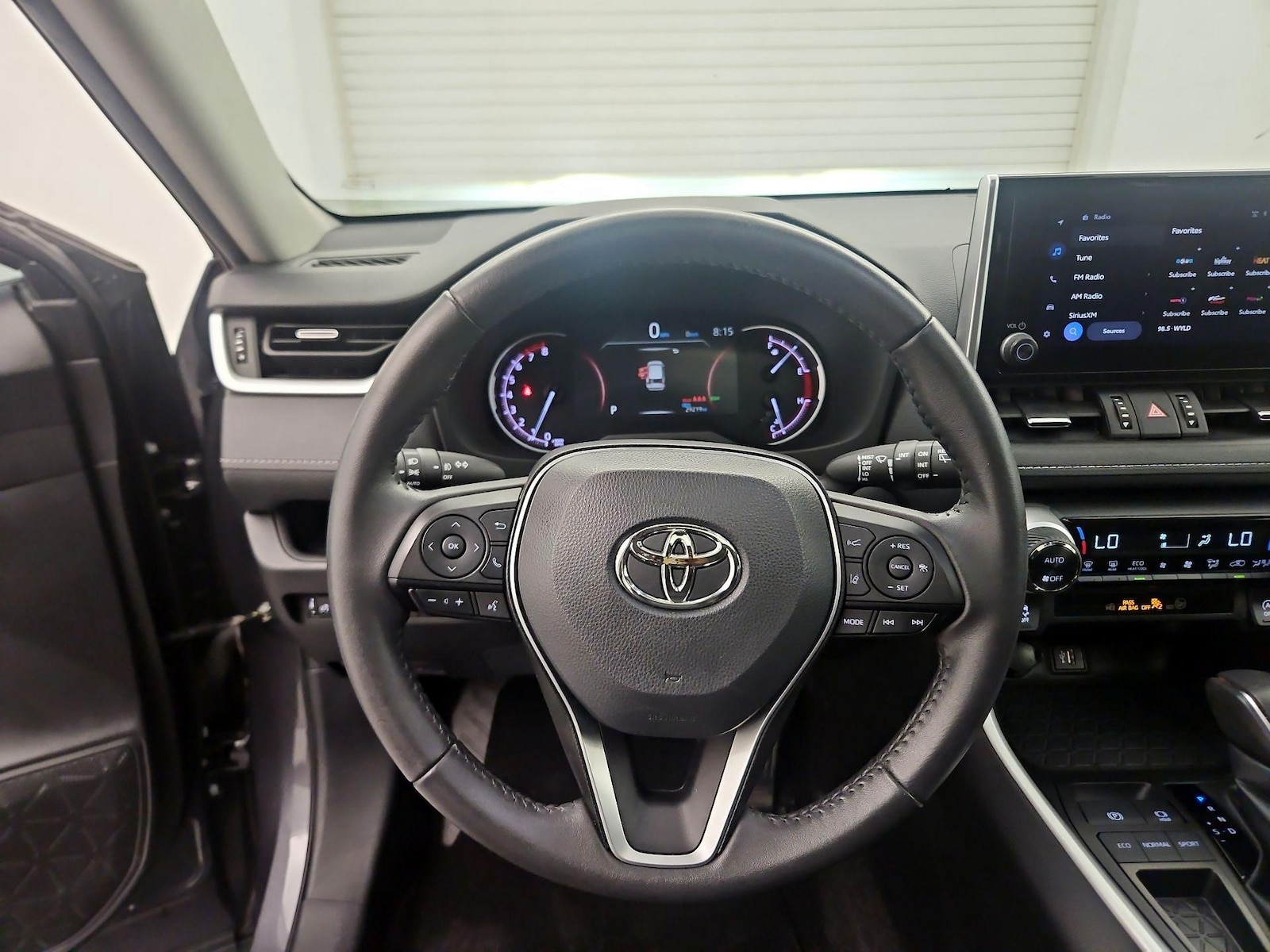 2024 Toyota RAV4 XLE Premium - Photo 9