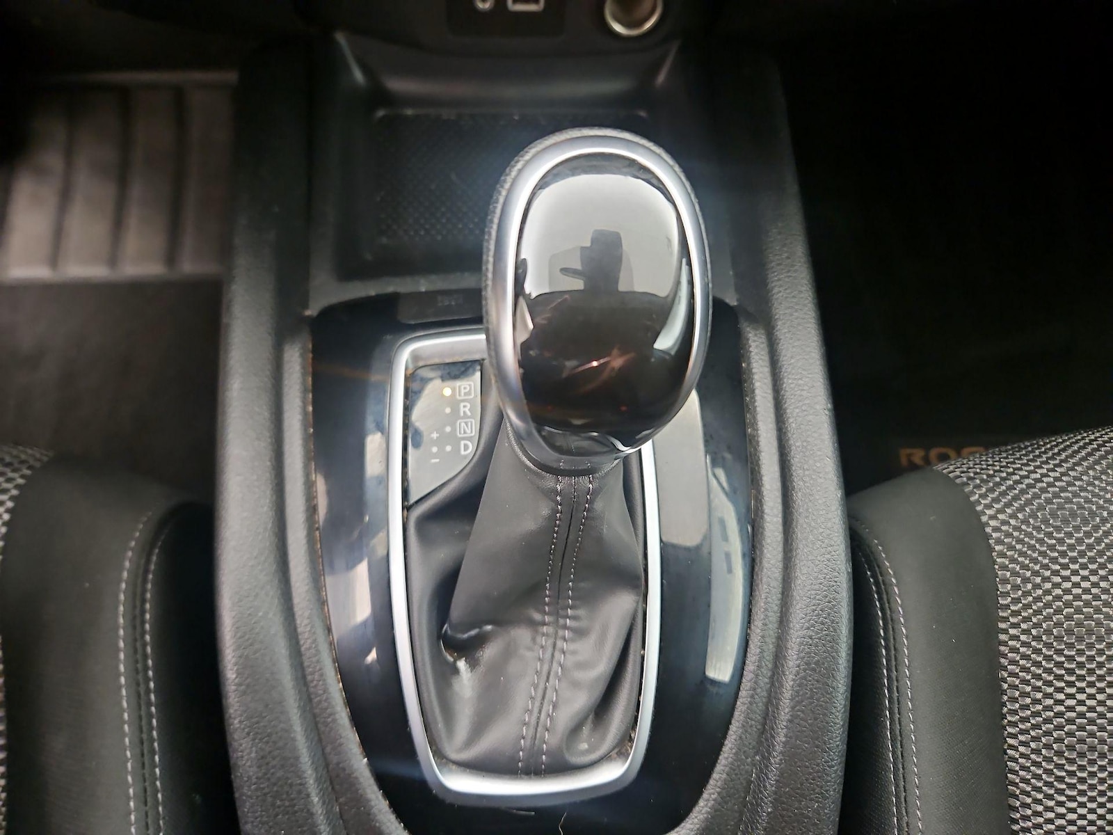 2022 Nissan Rogue Sport SV - Photo 16