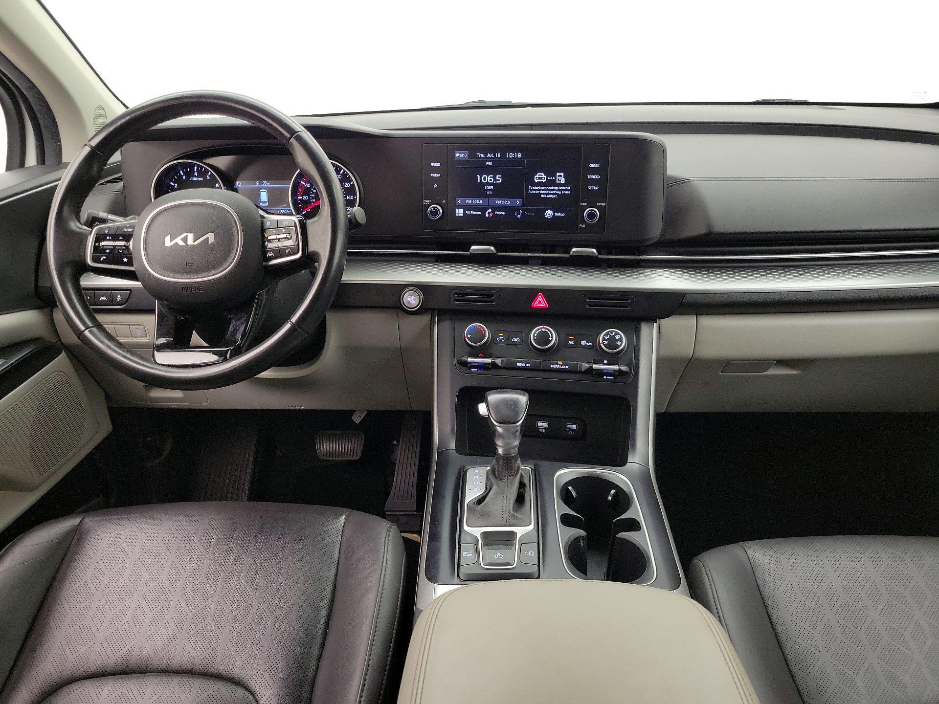 Thumbnail: 2022 Kia Carnival - 9