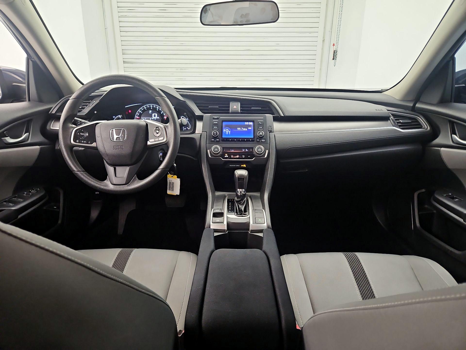 Thumbnail: 2016 Honda Civic - 9