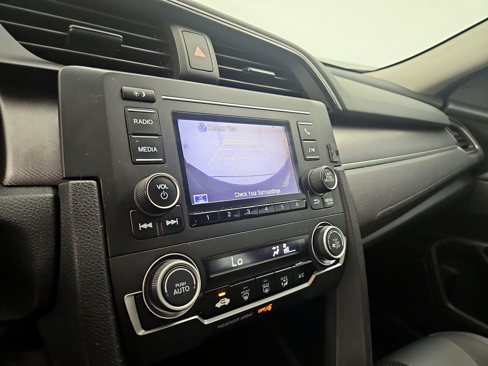 Thumbnail: 2016 Honda Civic - 14
