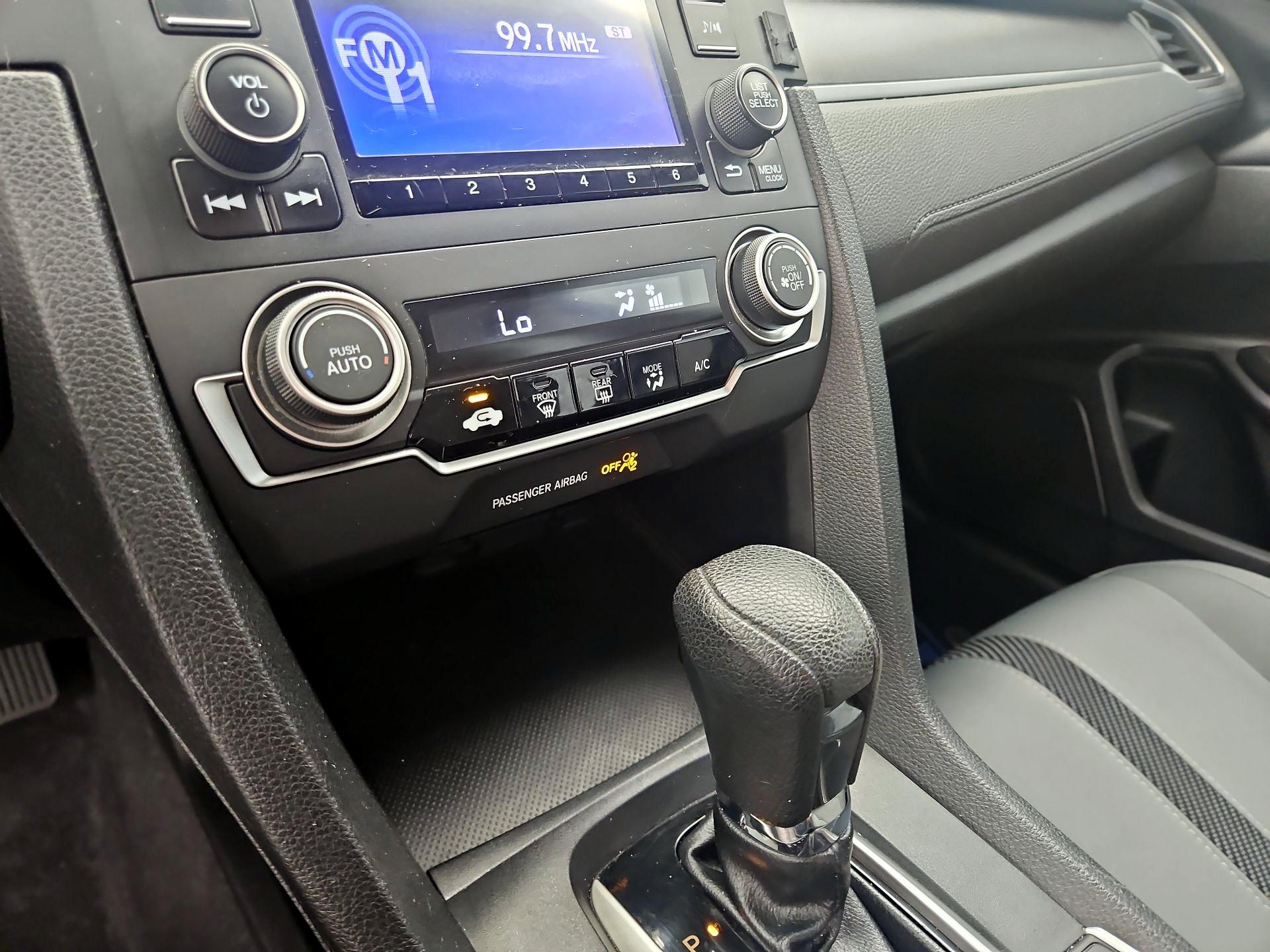 Thumbnail: 2016 Honda Civic - 16