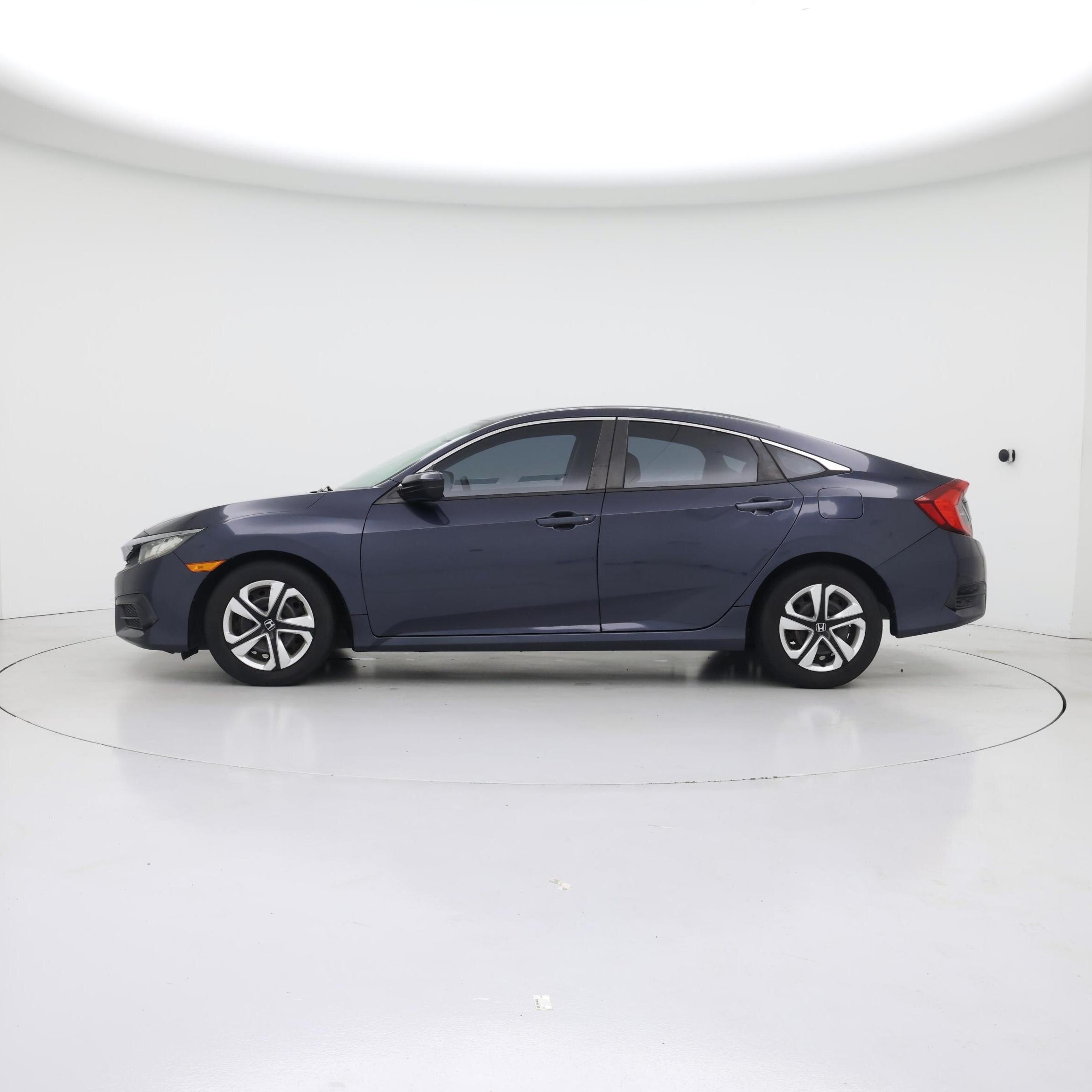 Thumbnail: 2016 Honda Civic - 3