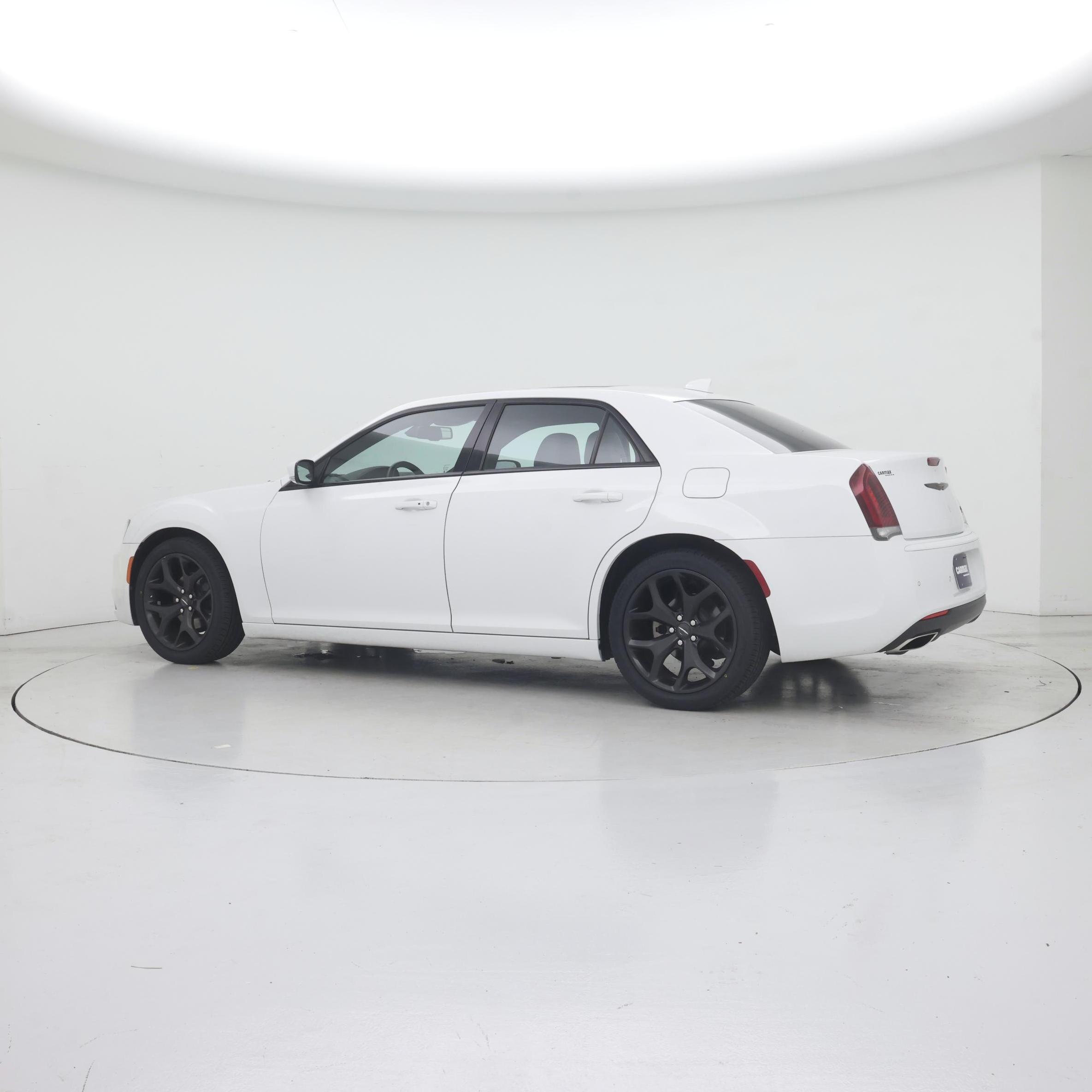 Thumbnail: 2022 Chrysler 300 - 4