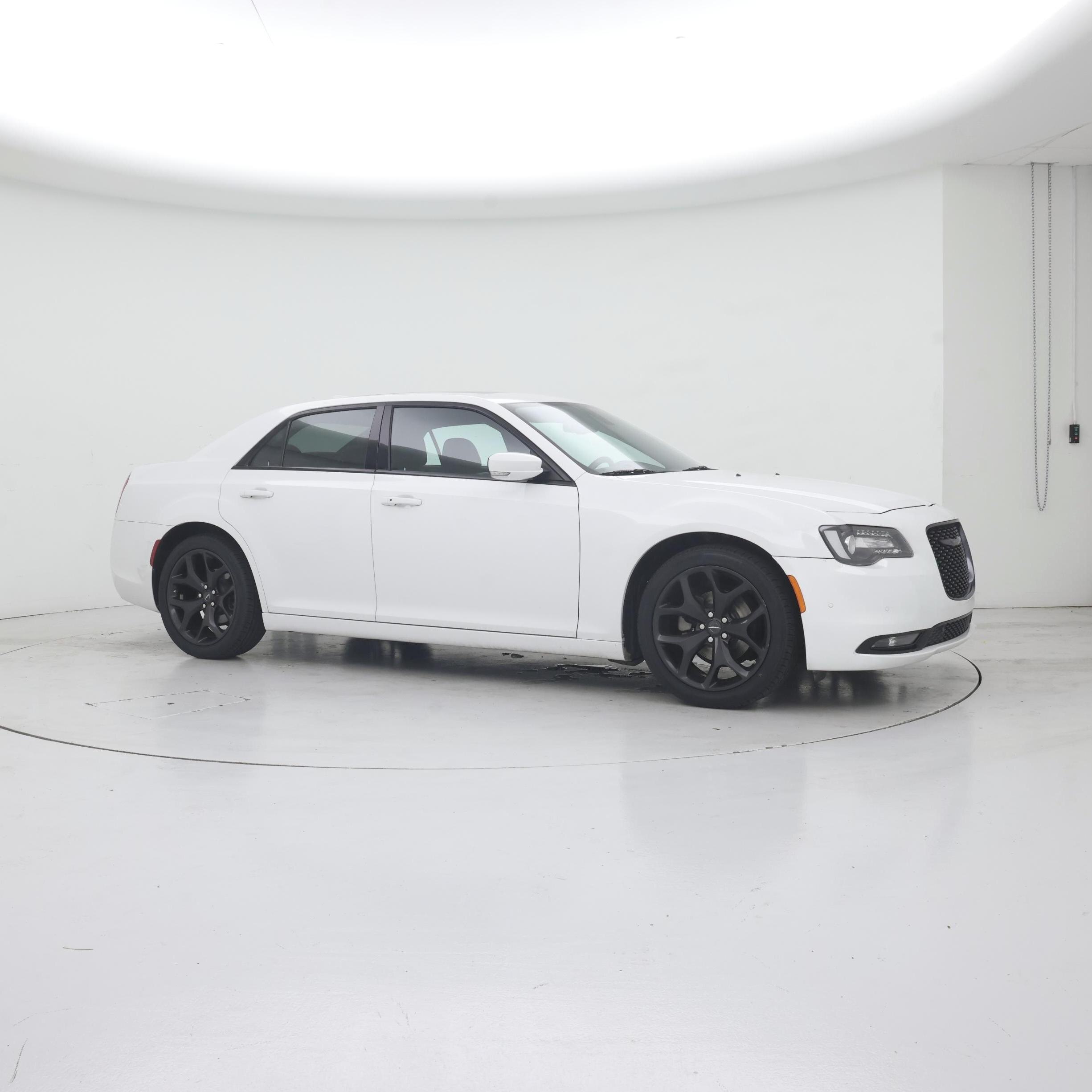 Thumbnail: 2022 Chrysler 300 - 8