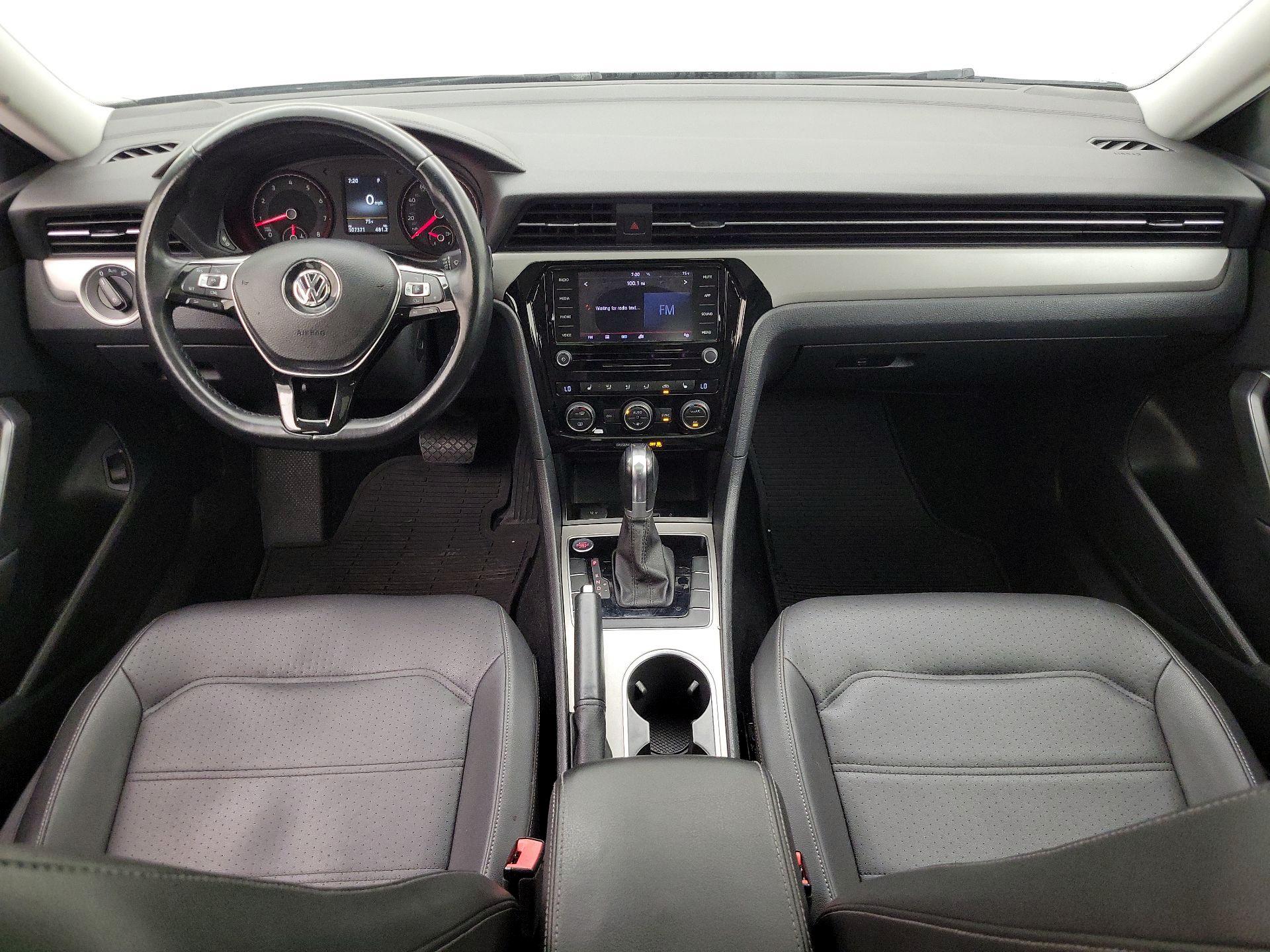 Thumbnail: 2020 Volkswagen Passat - 9