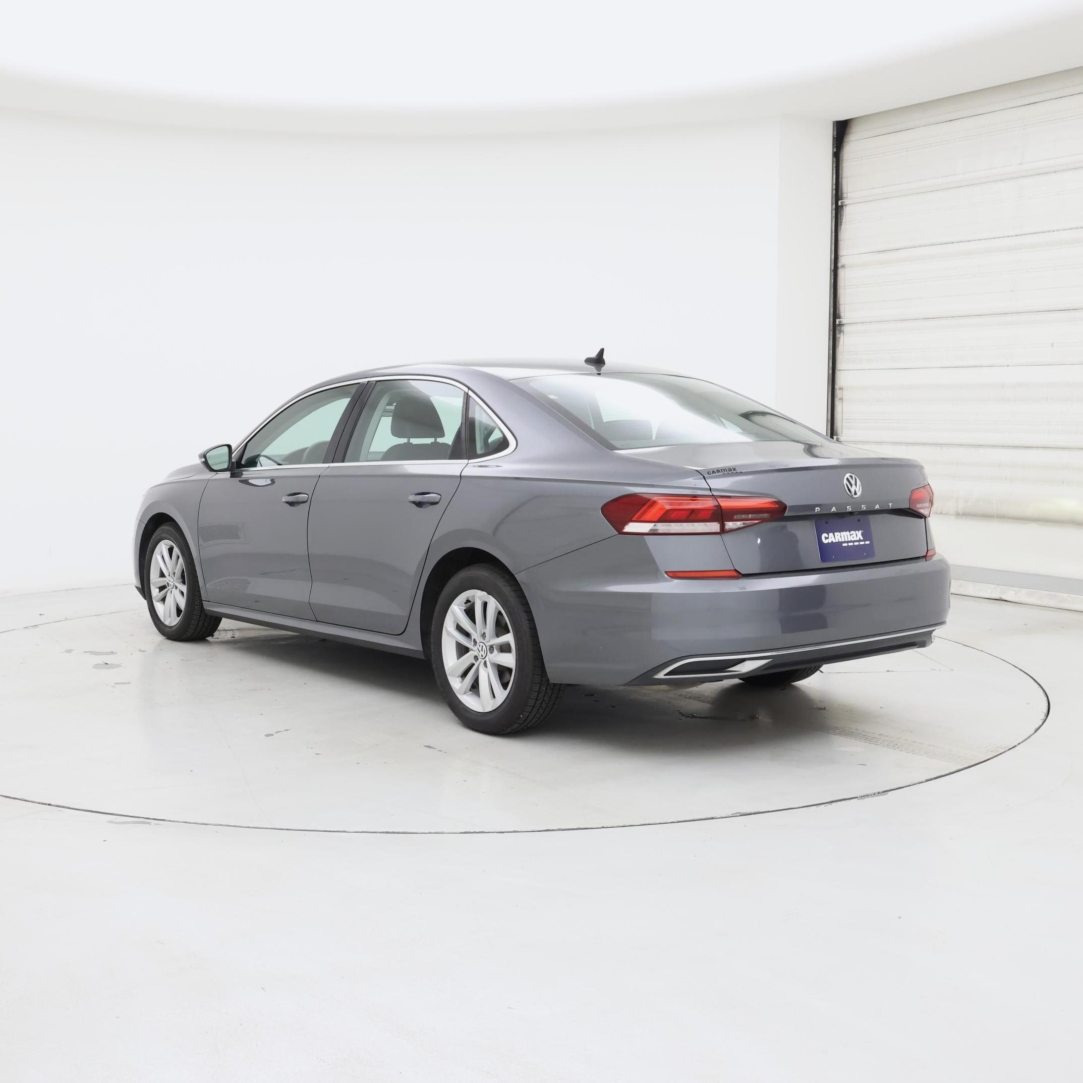 Thumbnail: 2020 Volkswagen Passat - 2