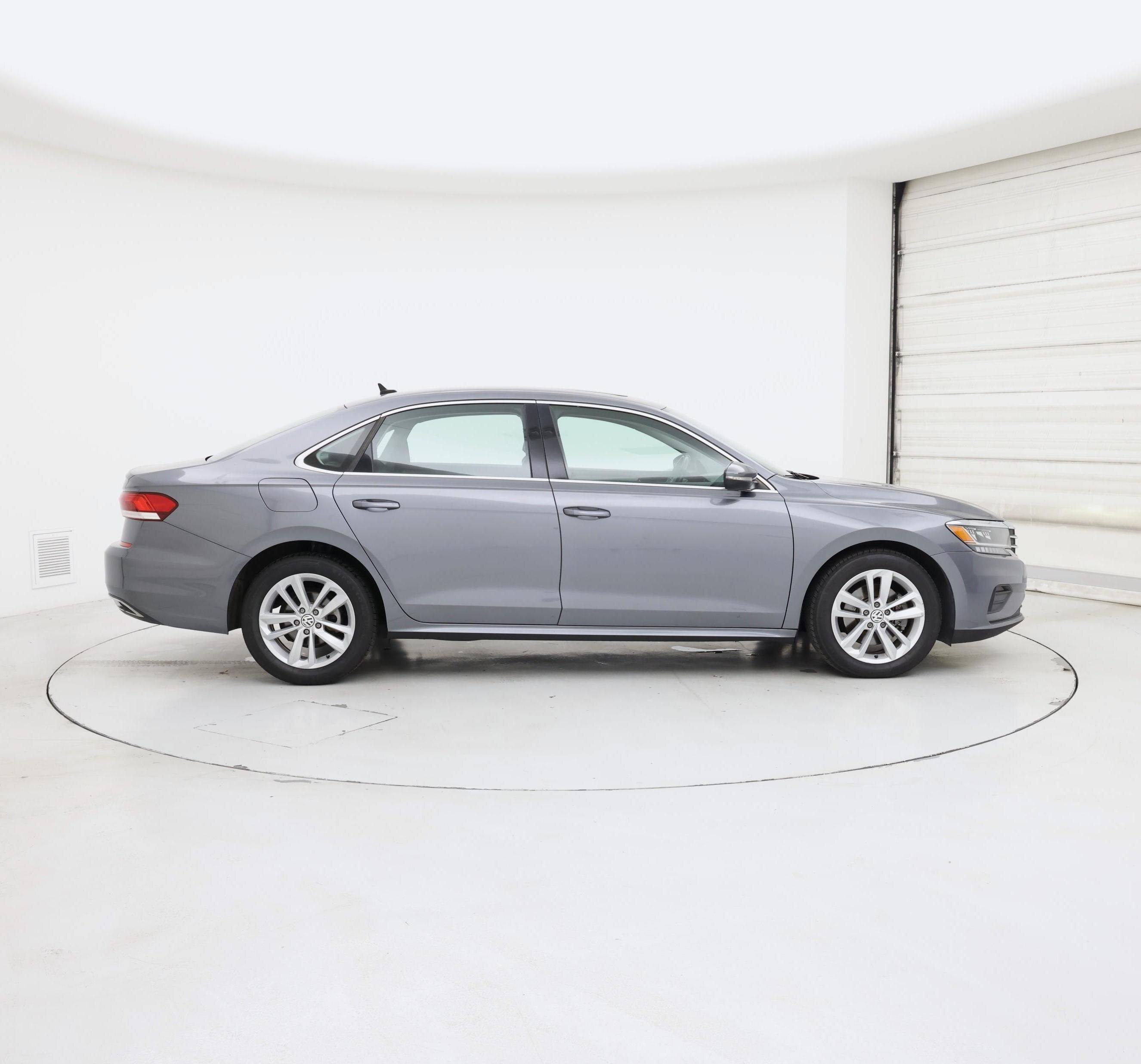 Thumbnail: 2020 Volkswagen Passat - 7