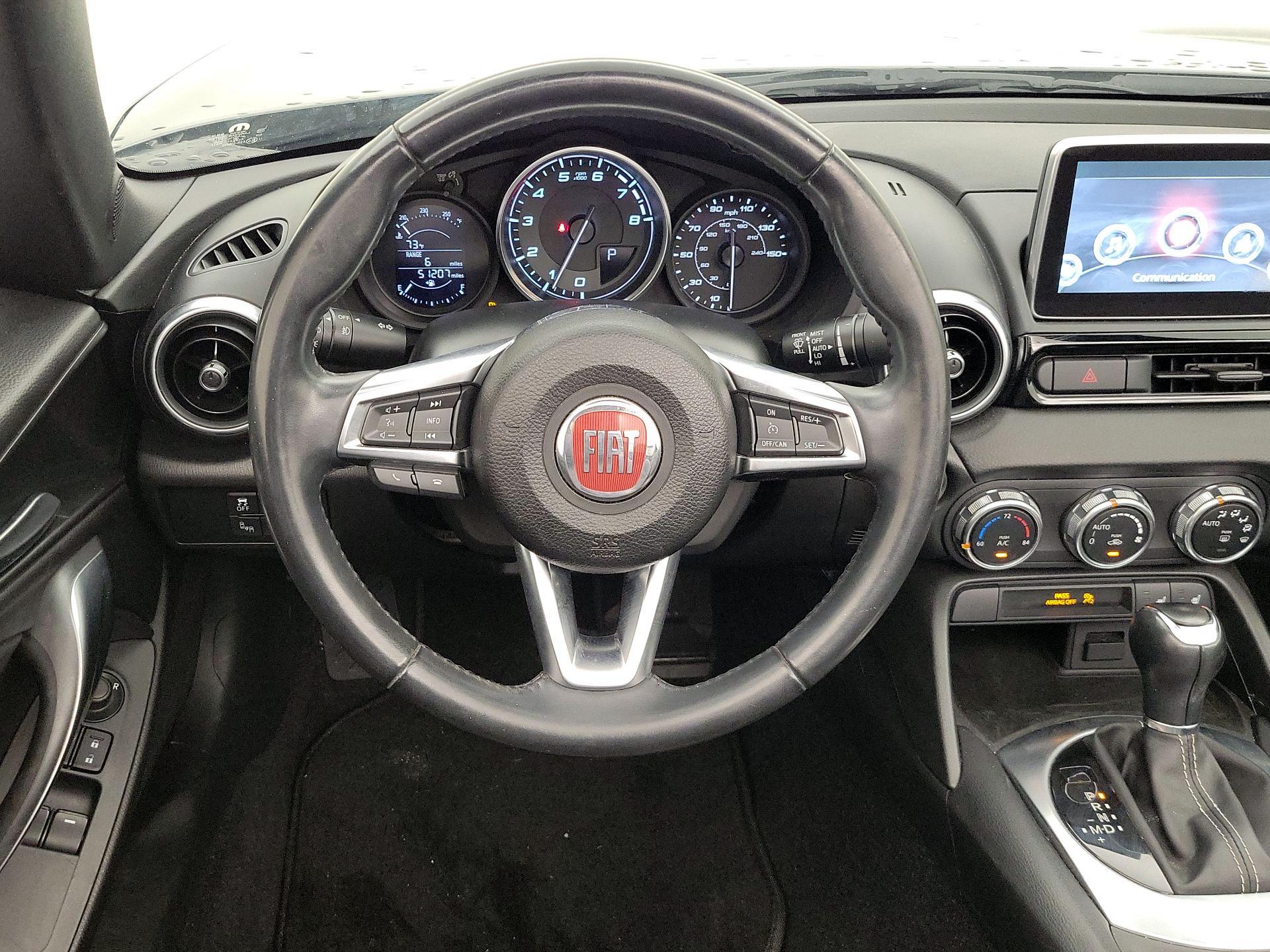 Thumbnail: 2017 Fiat 124 Spider - 10