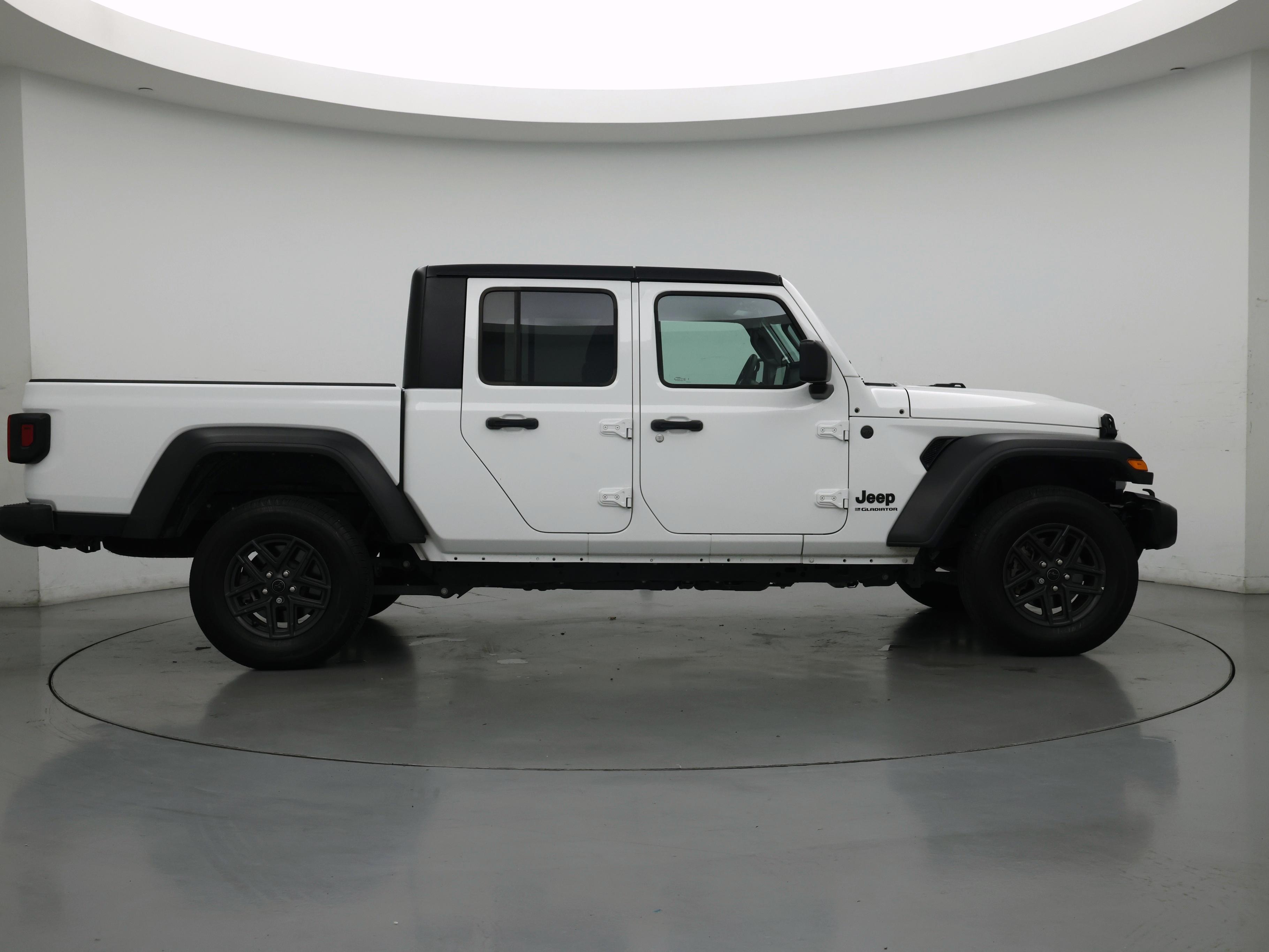 Thumbnail: 2025 Jeep Gladiator - 7