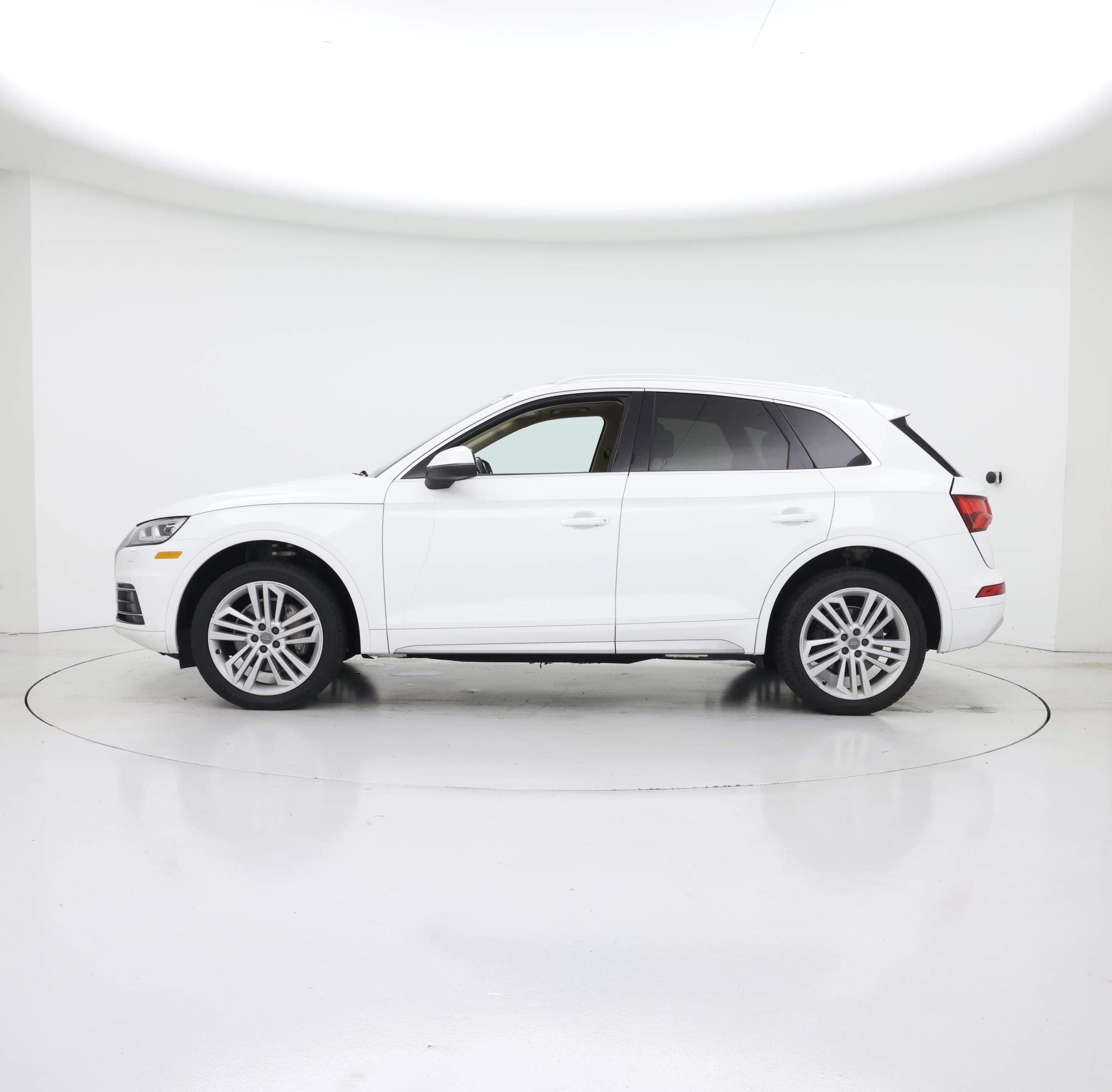 Thumbnail: 2018 Audi Q5 - 3