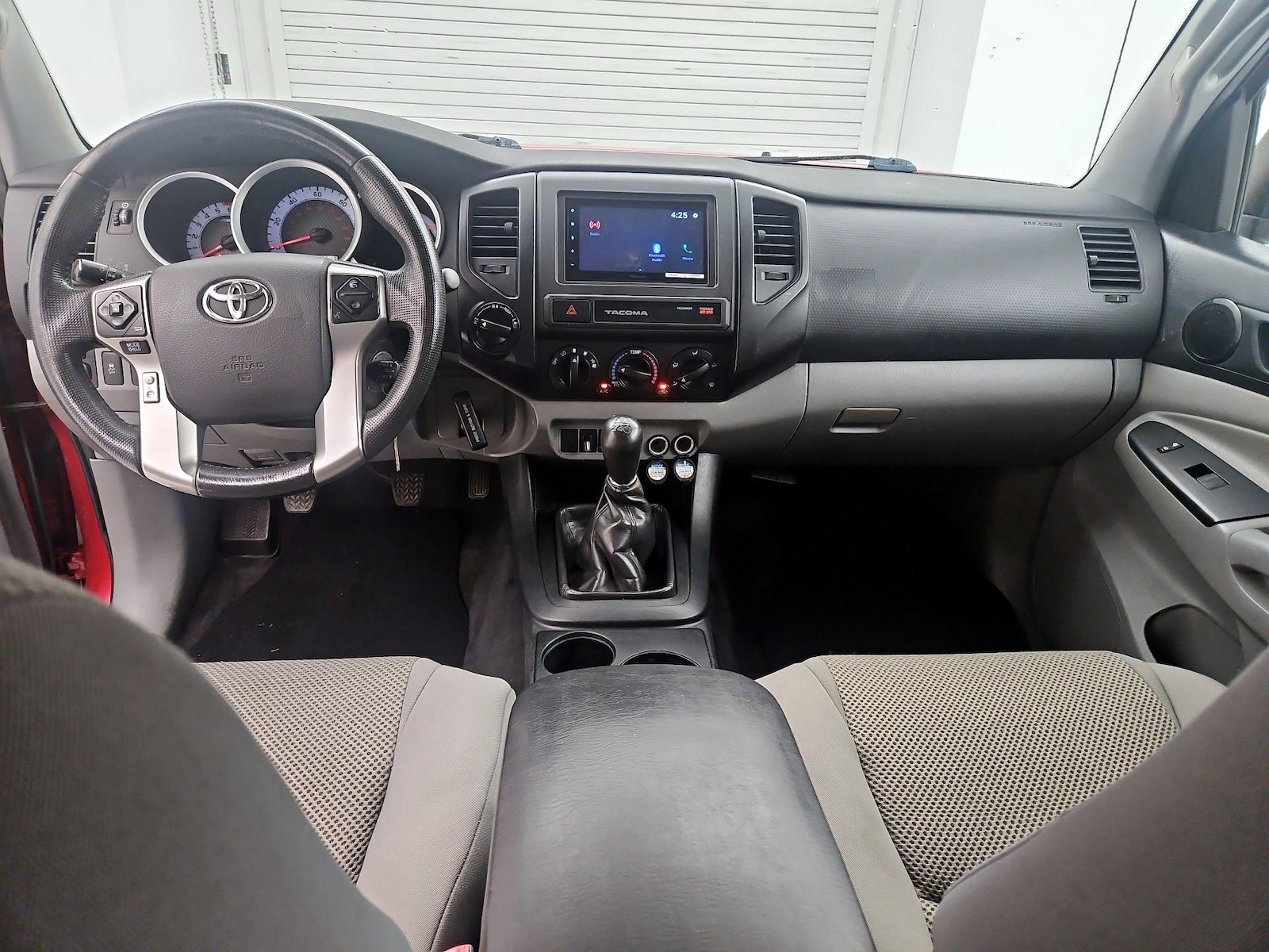 Photo 10