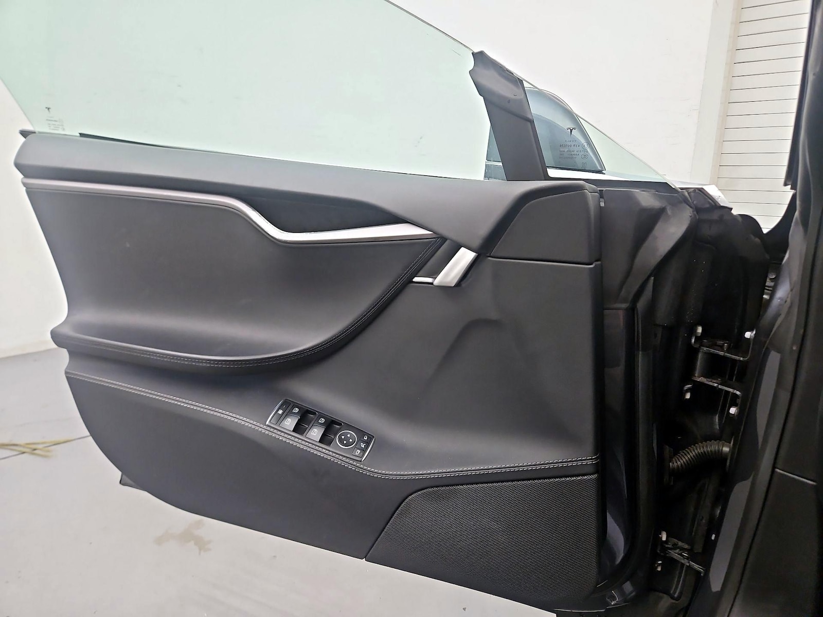 2019 Tesla Model S Long Range - Photo 11